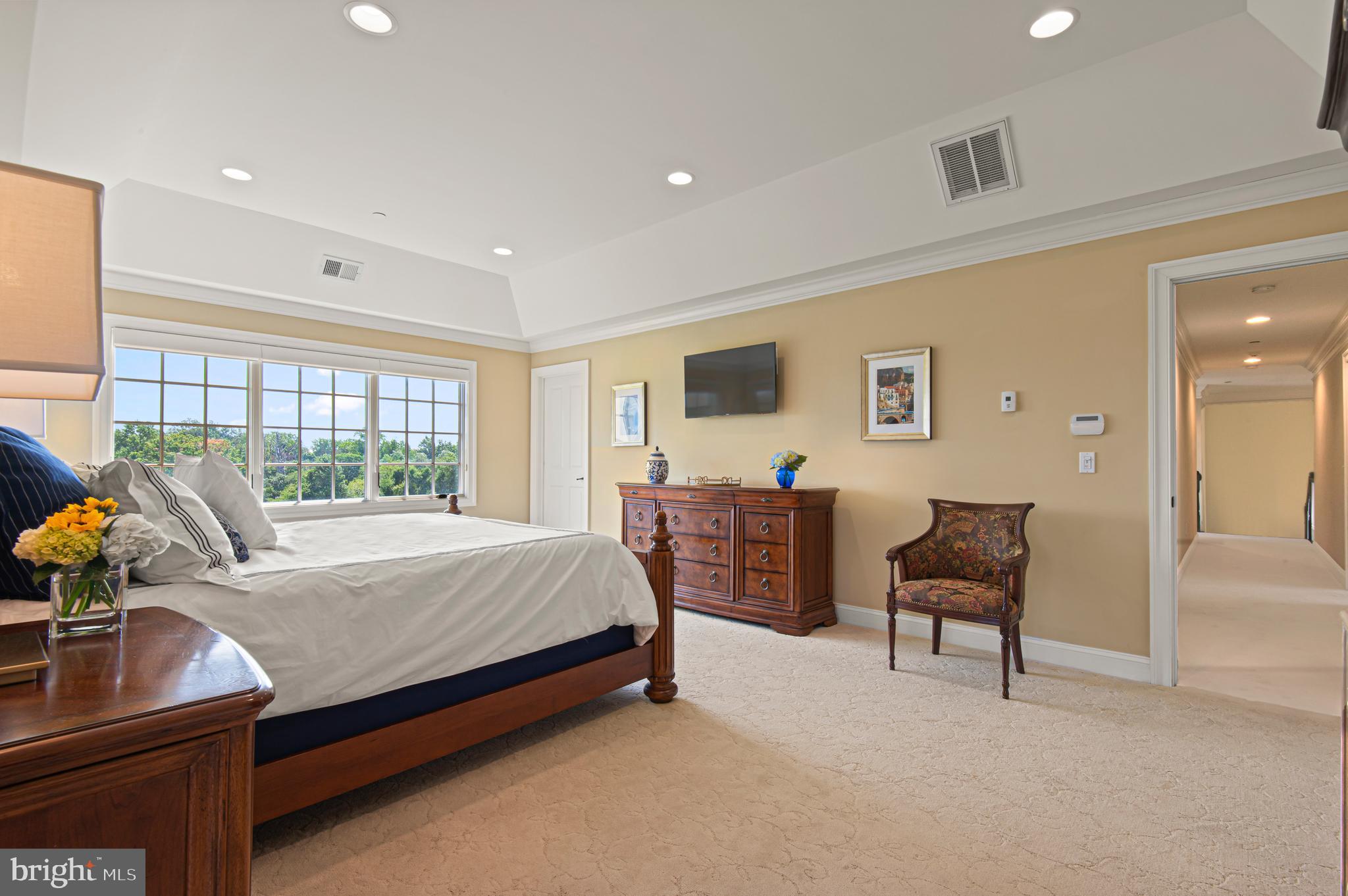 VALLEY NORTH - Residential