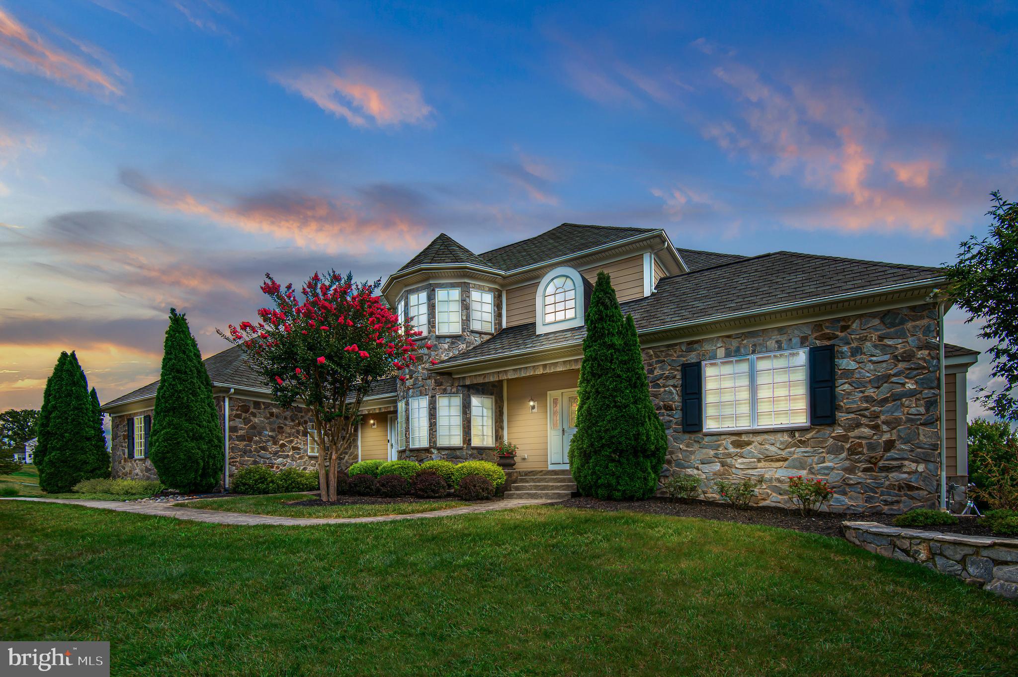 VALLEY NORTH - Residential