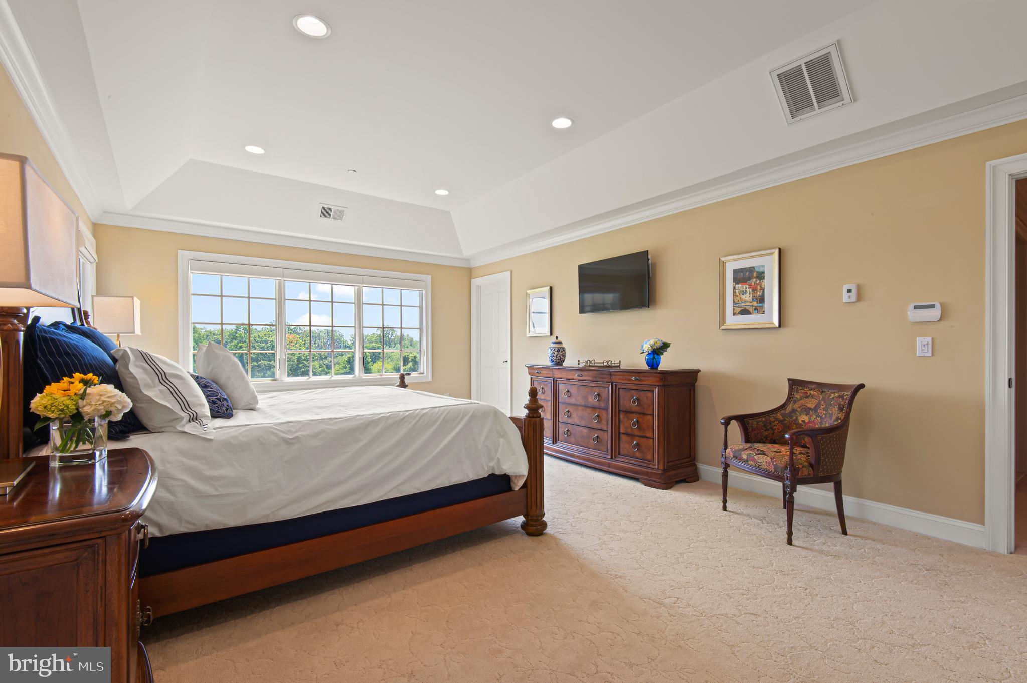 VALLEY NORTH - Residential