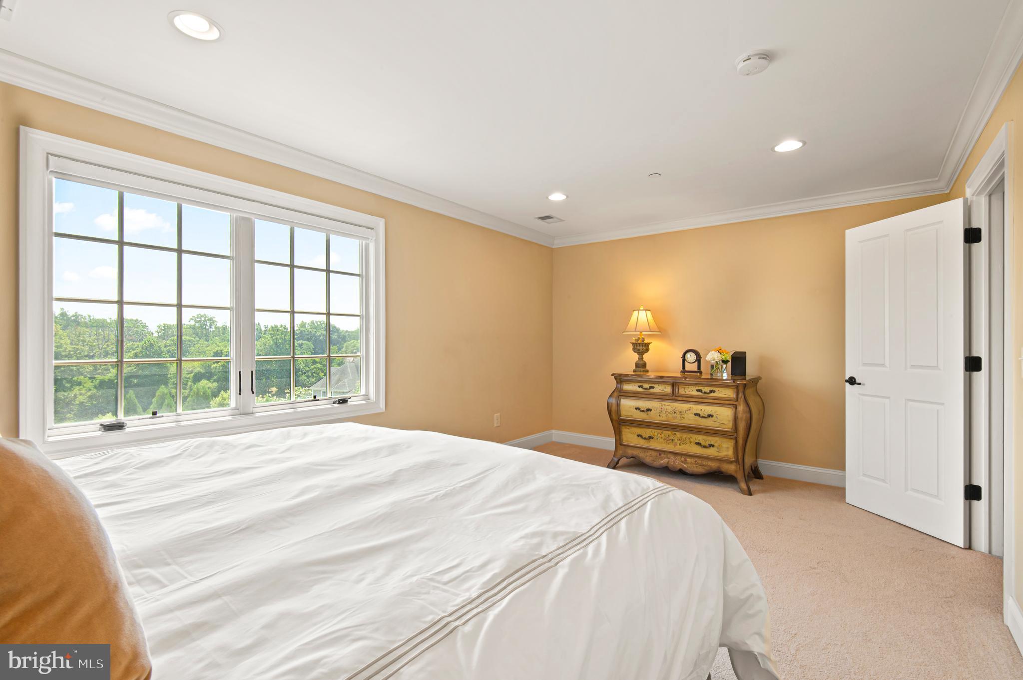 VALLEY NORTH - Residential