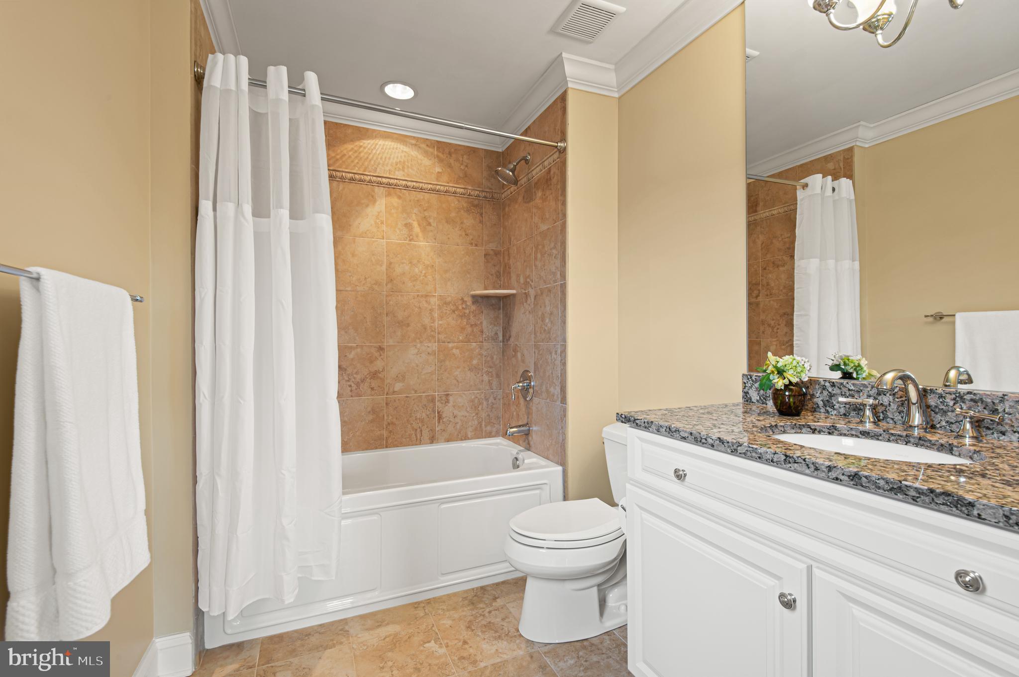 VALLEY NORTH - Residential