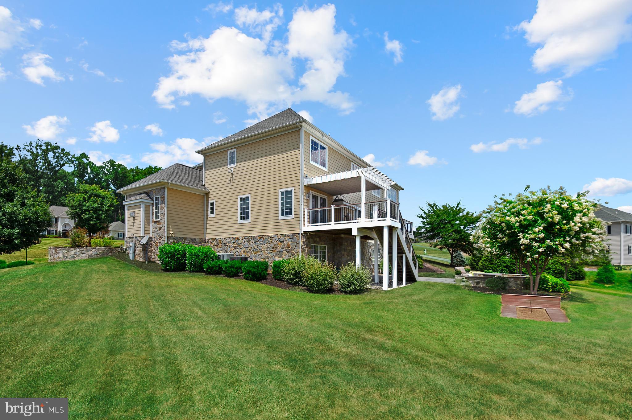 VALLEY NORTH - Residential