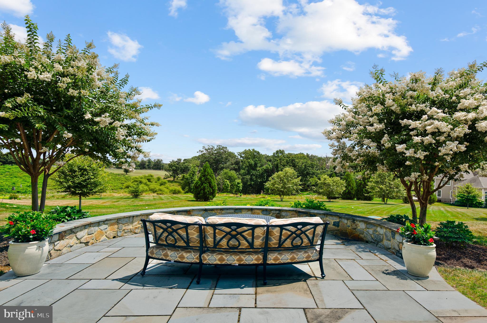 VALLEY NORTH - Residential