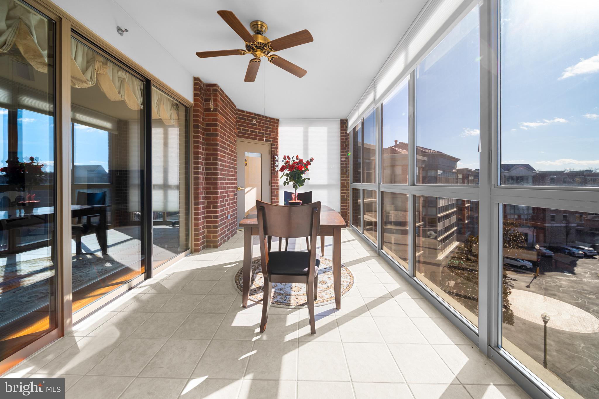 MAGNOLIAS AT LANSDOWNE WOODS - Residential