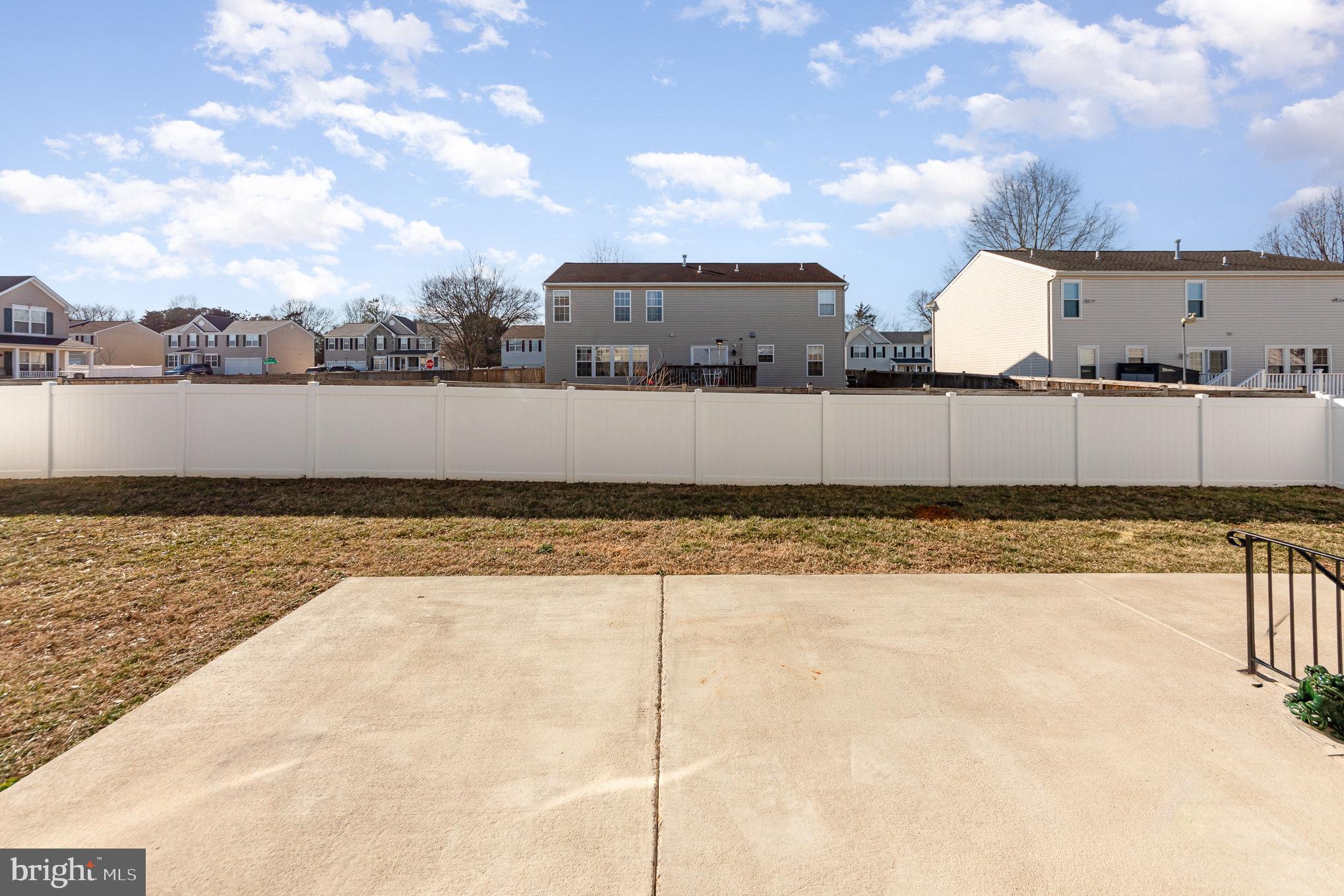 STRATFORD PLACE - Residential