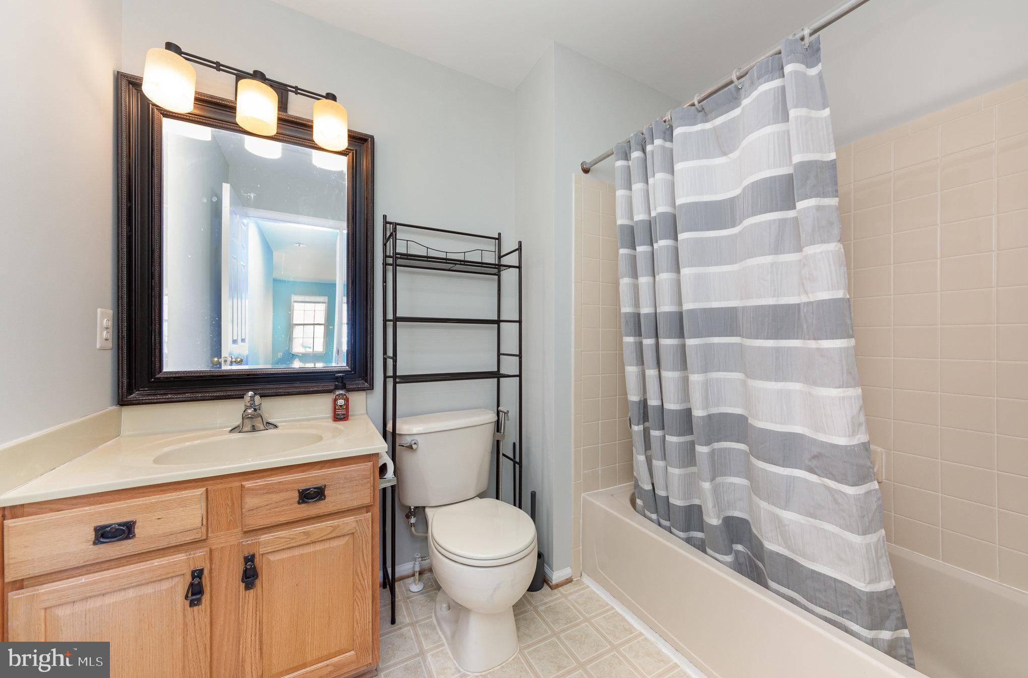 STRATFORD PLACE - Residential