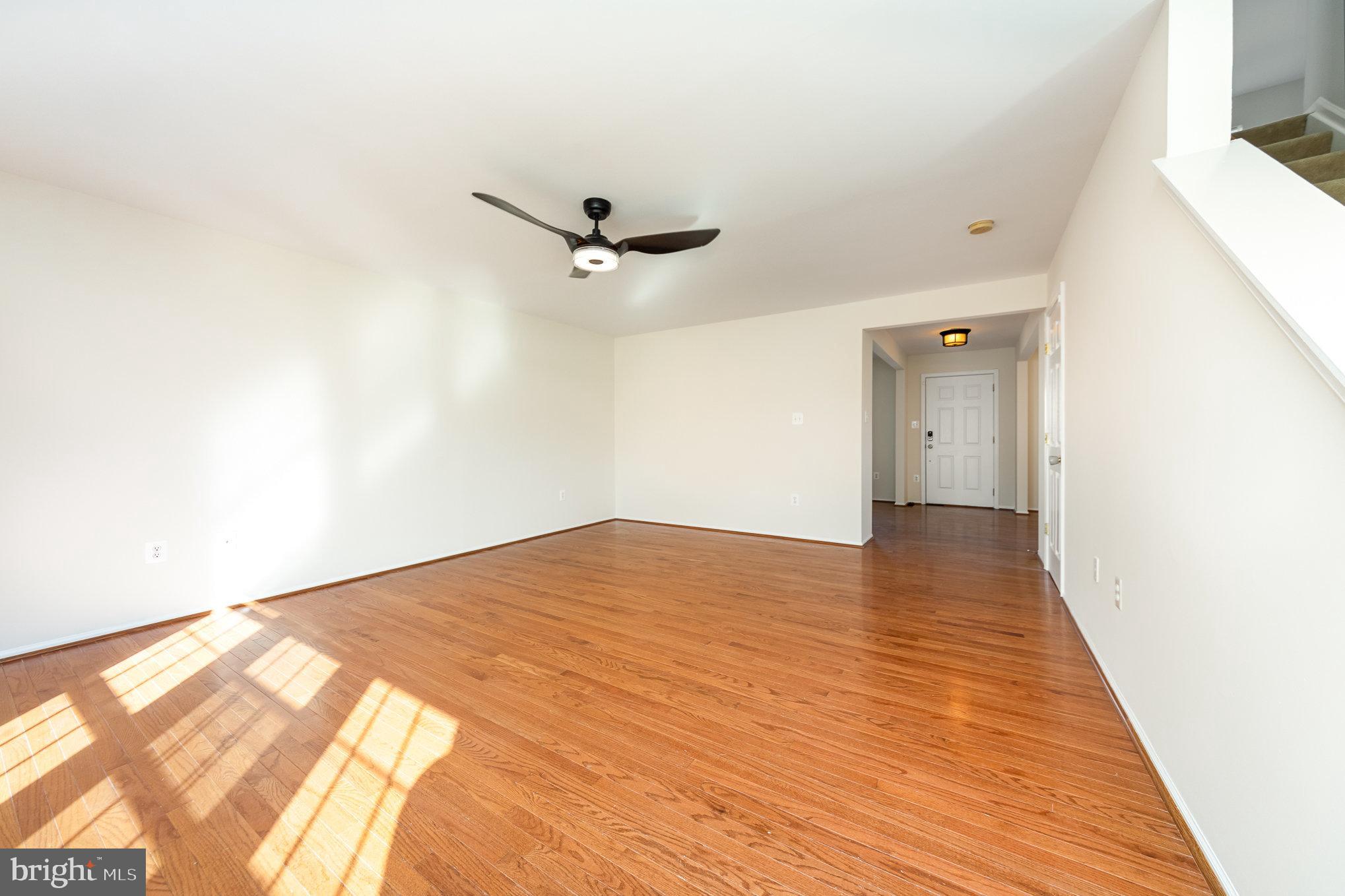 STRATFORD PLACE - Residential