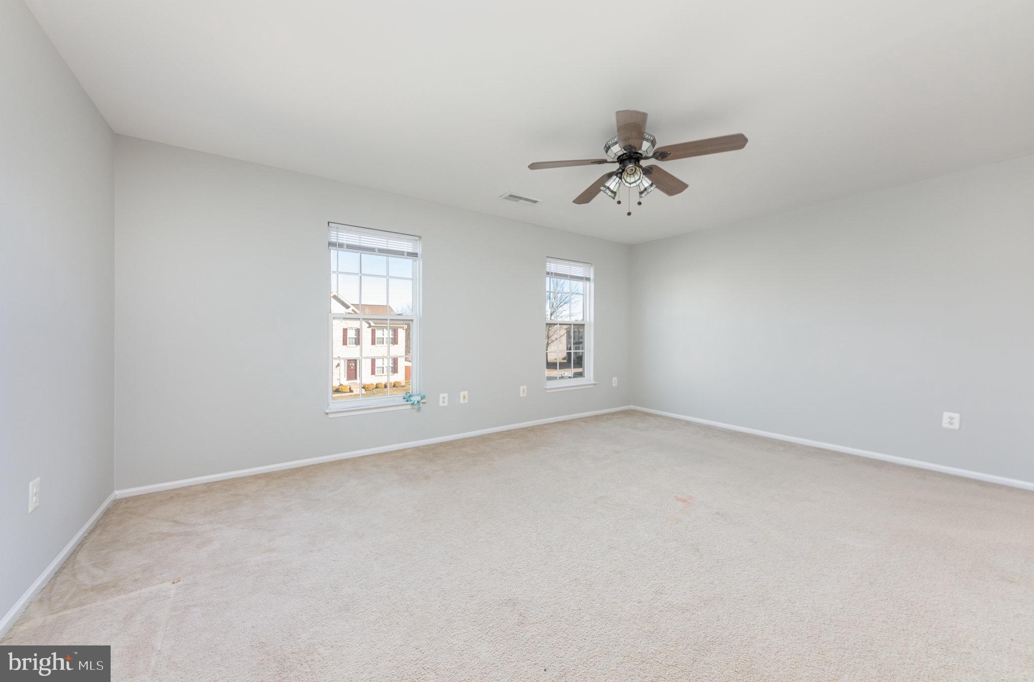 STRATFORD PLACE - Residential