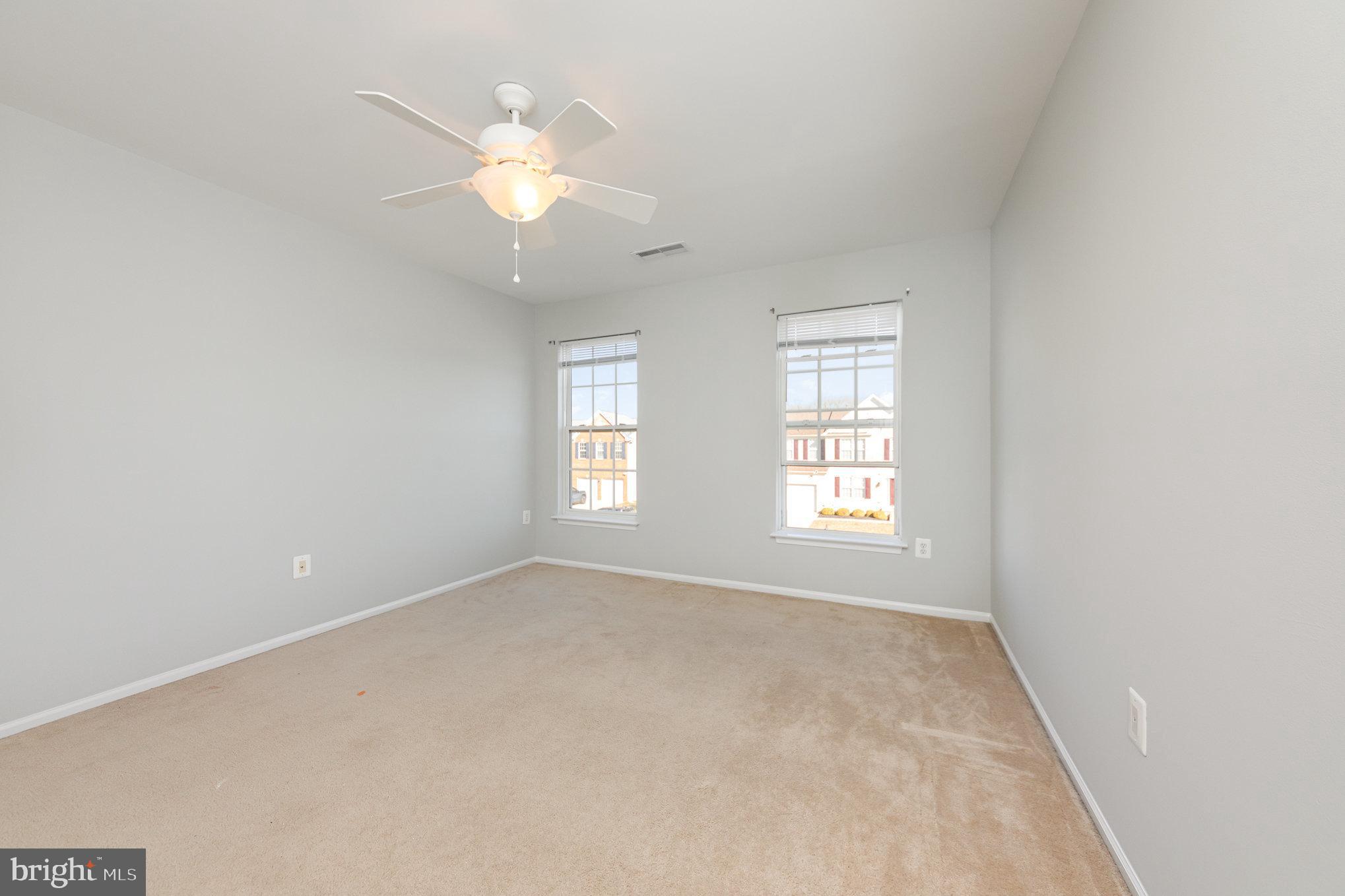 STRATFORD PLACE - Residential