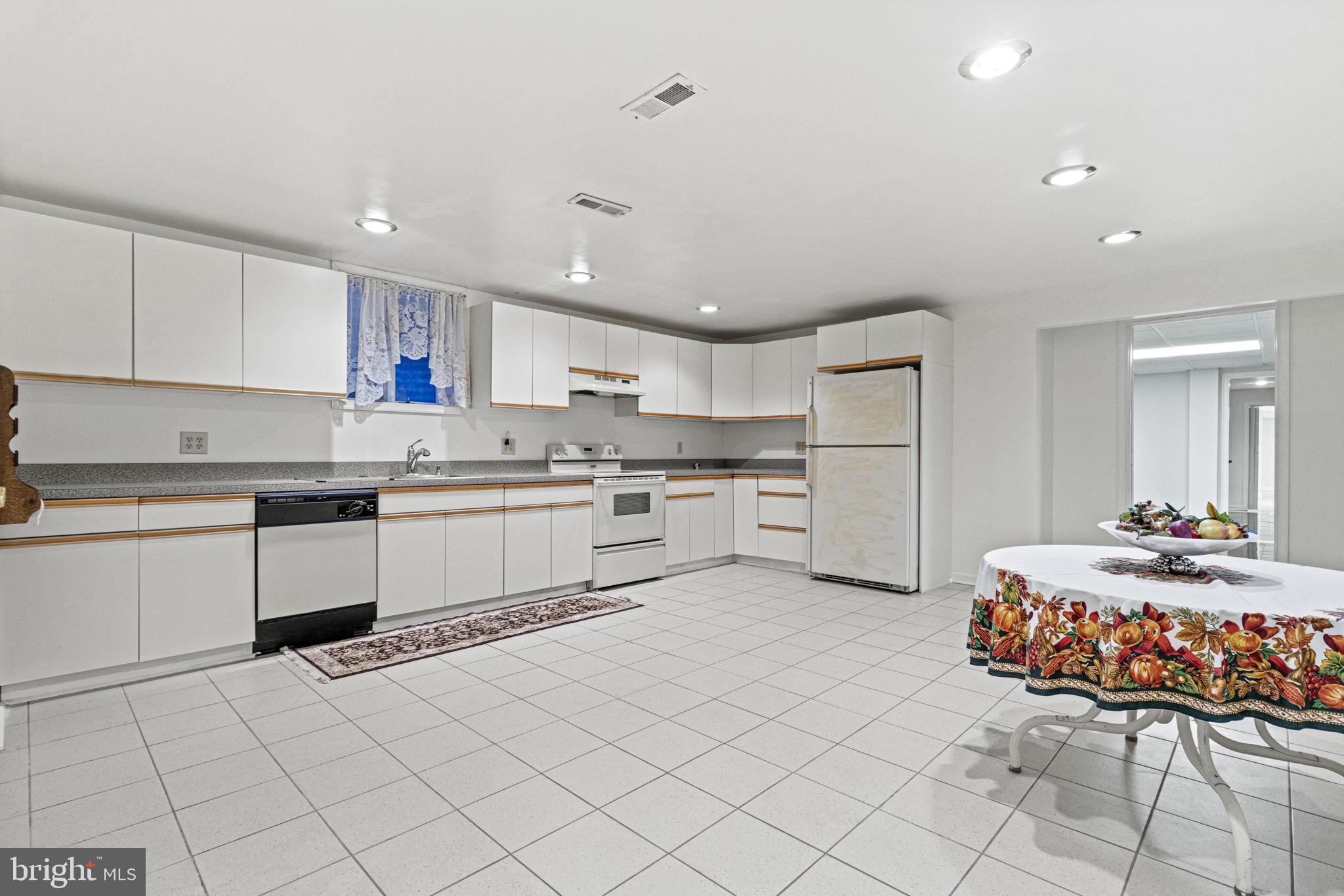 NORTHCOTE - Residential