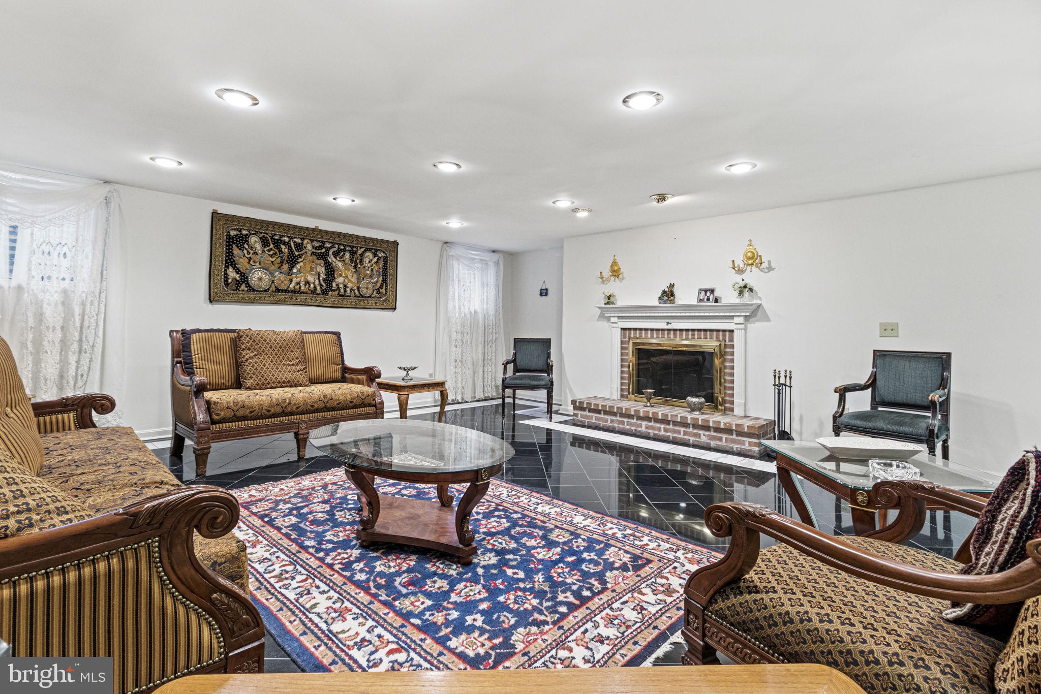 NORTHCOTE - Residential