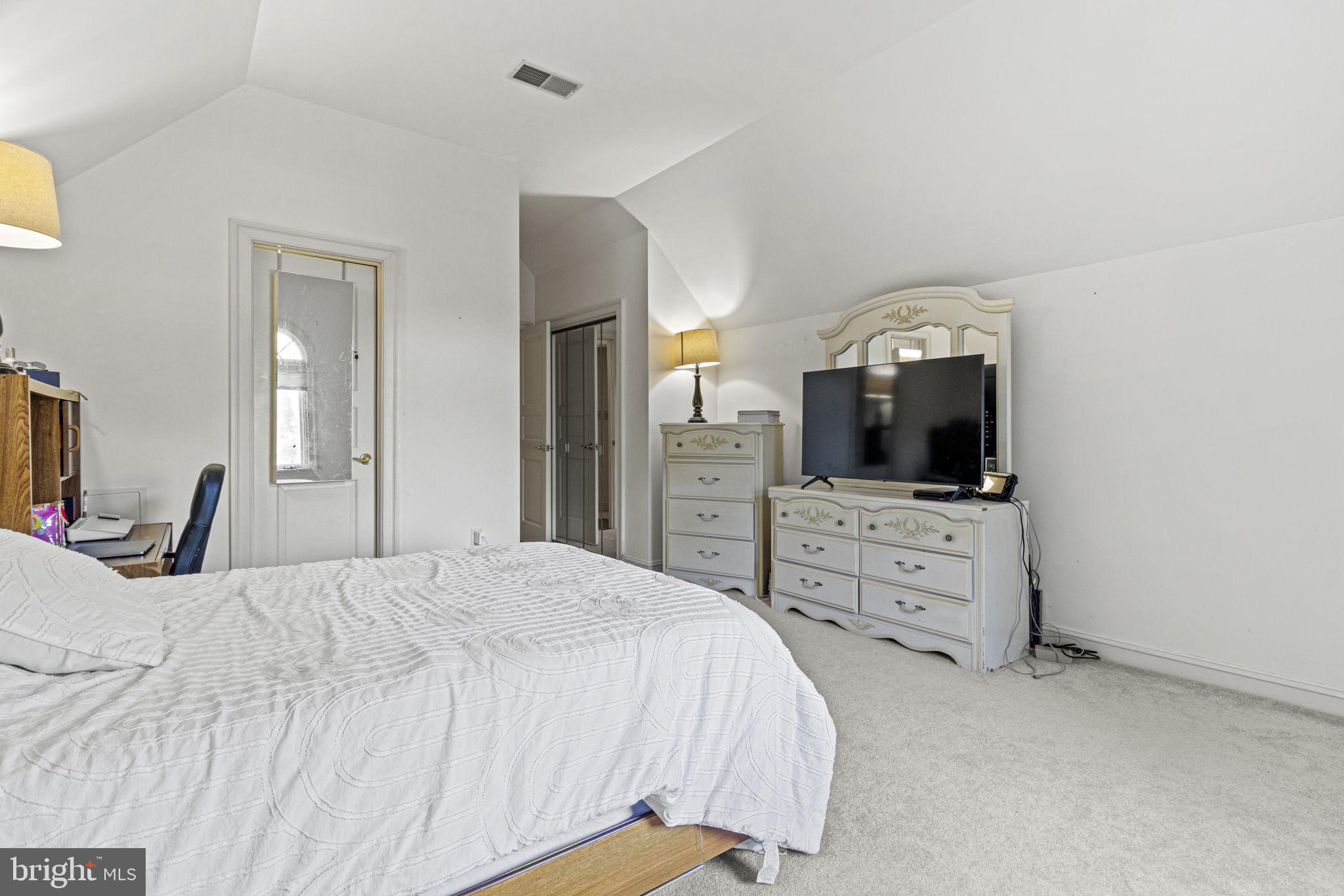 NORTHCOTE - Residential