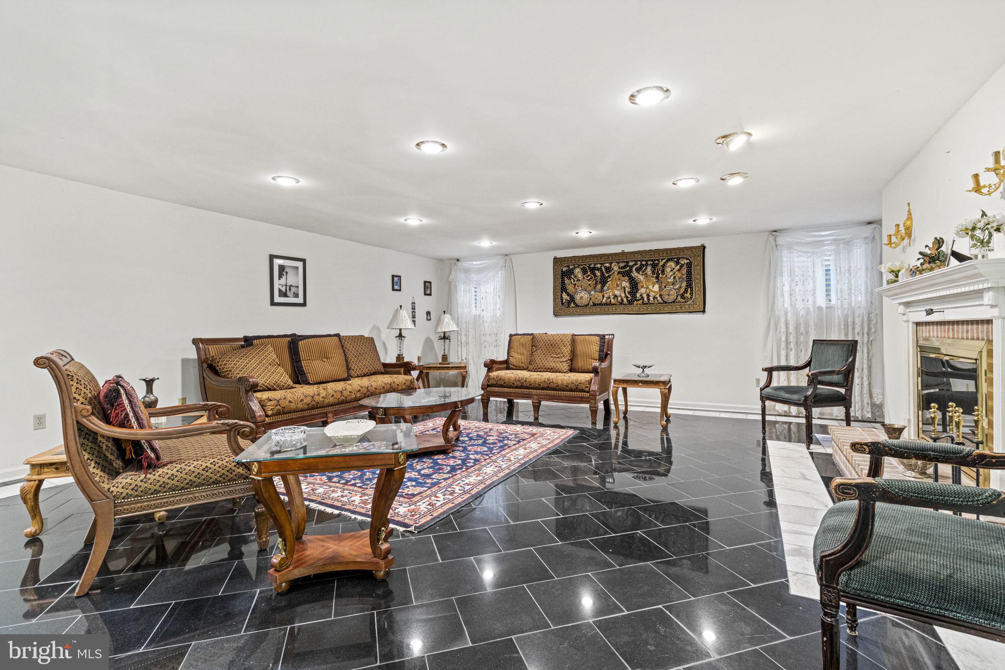 NORTHCOTE - Residential