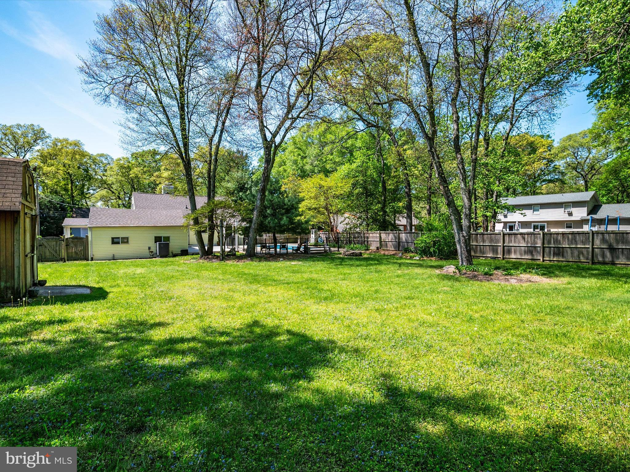 CHELSEA BEACH - Residential