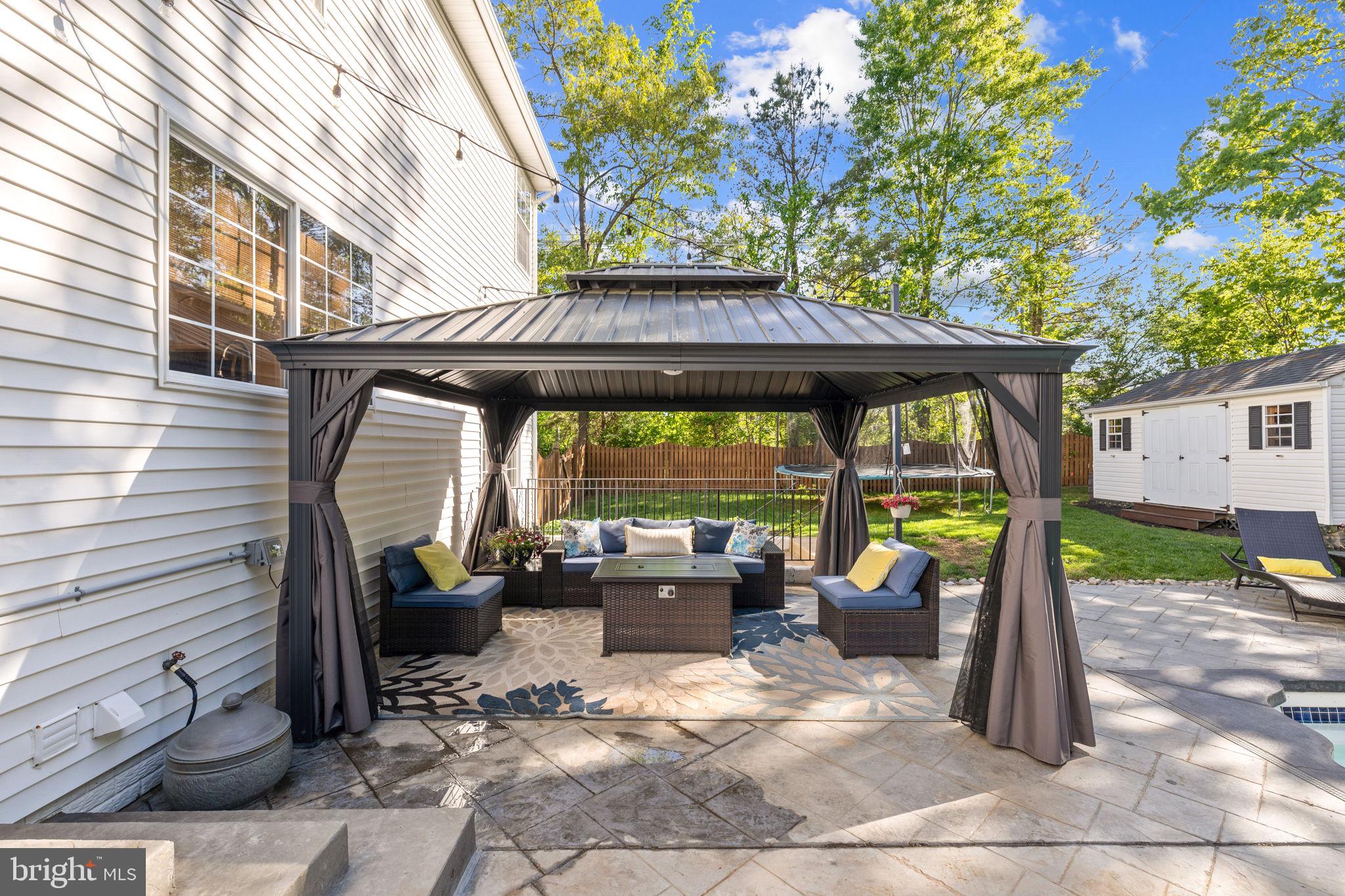 10274 HORIZON VIEW COURT