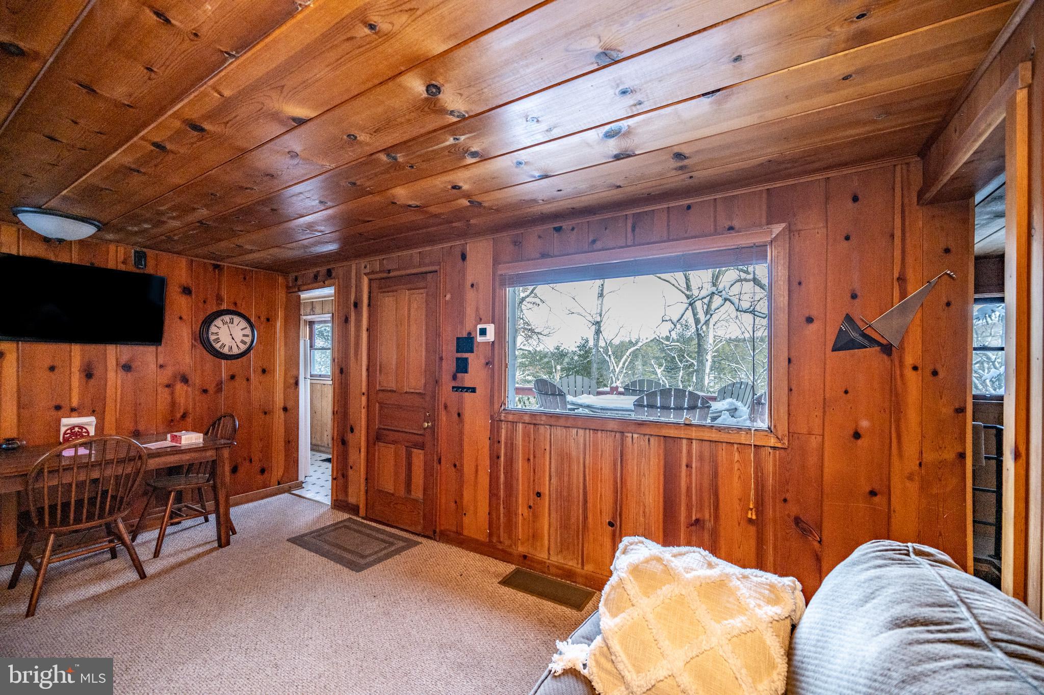 HARVEY'S PENINSULA - Residential