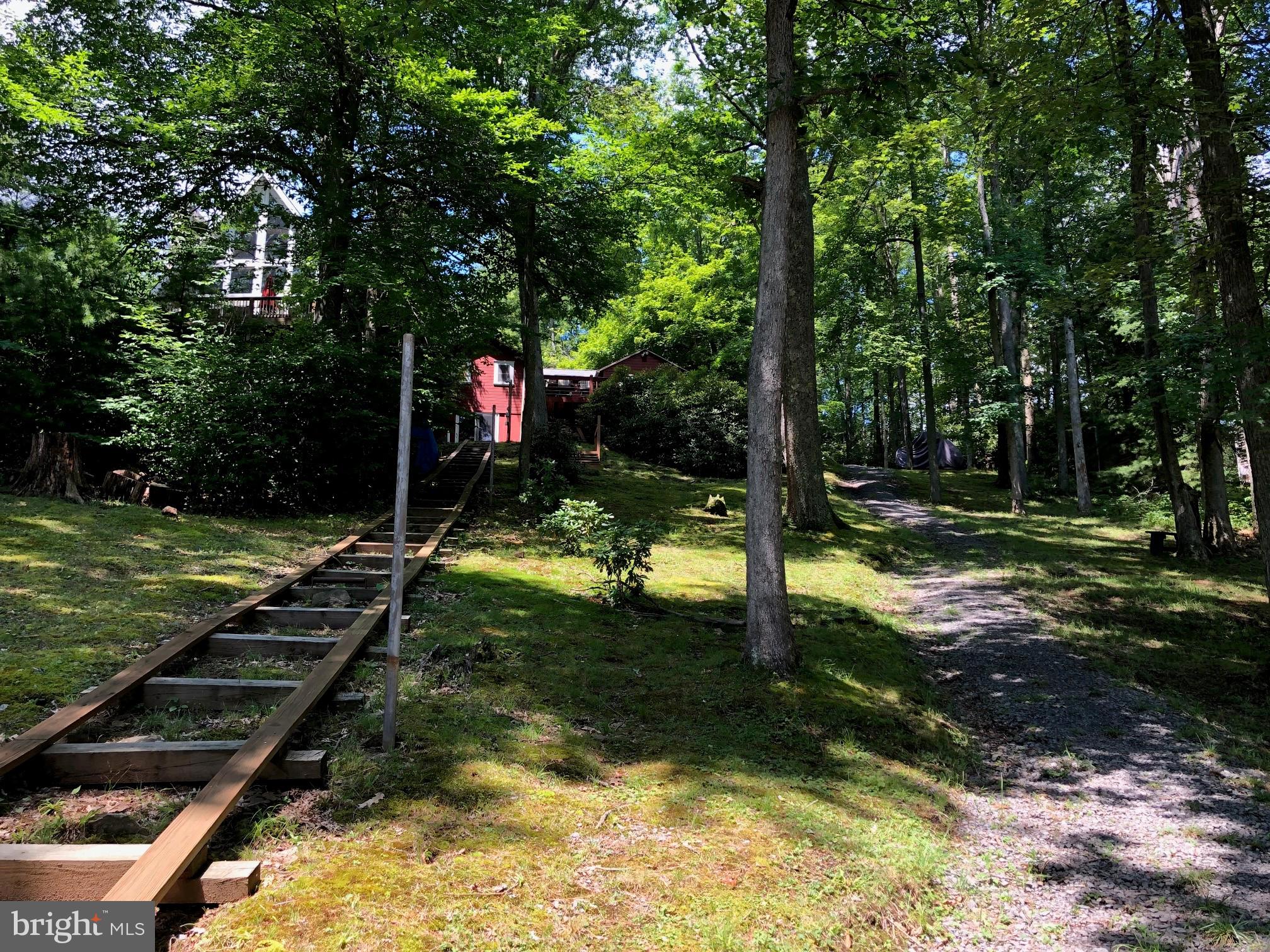 HARVEY'S PENINSULA - Residential