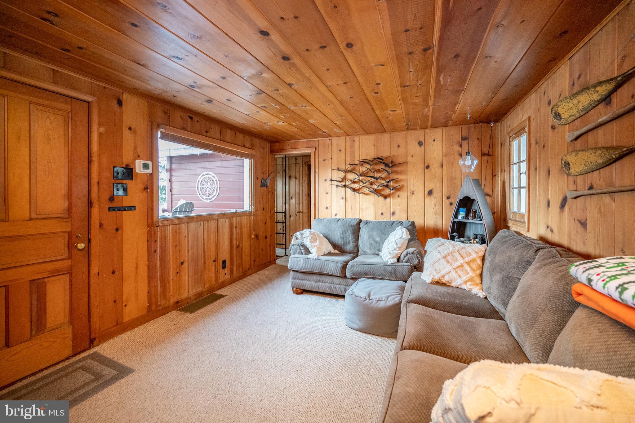 HARVEY'S PENINSULA - Residential