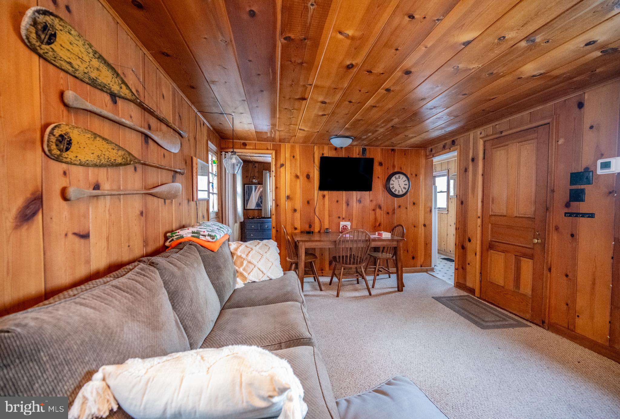 HARVEY'S PENINSULA - Residential