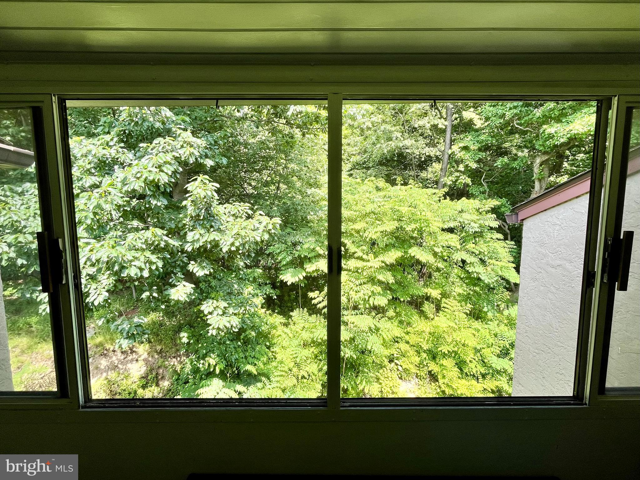 ROXBOROUGH - Residential