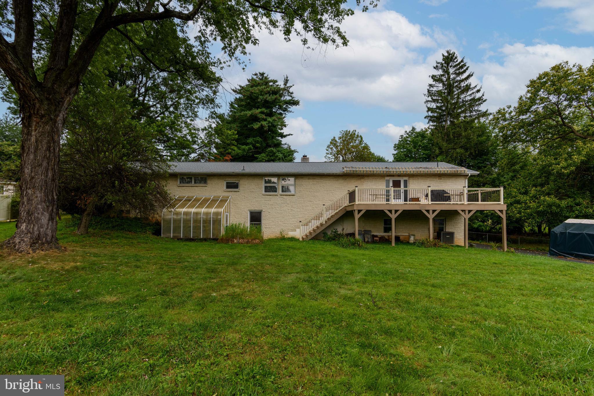 CHAMBERS HILL - Residential