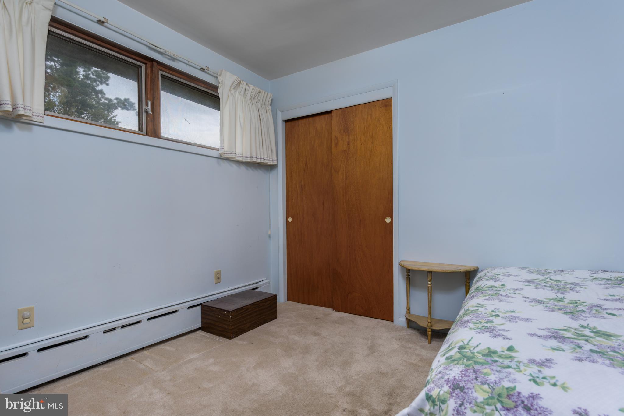 CHAMBERS HILL - Residential