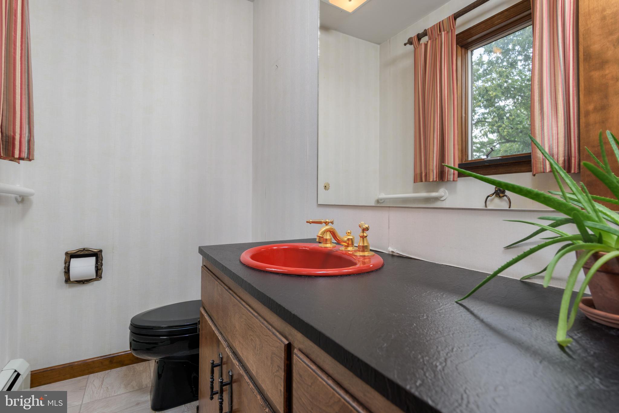 CHAMBERS HILL - Residential