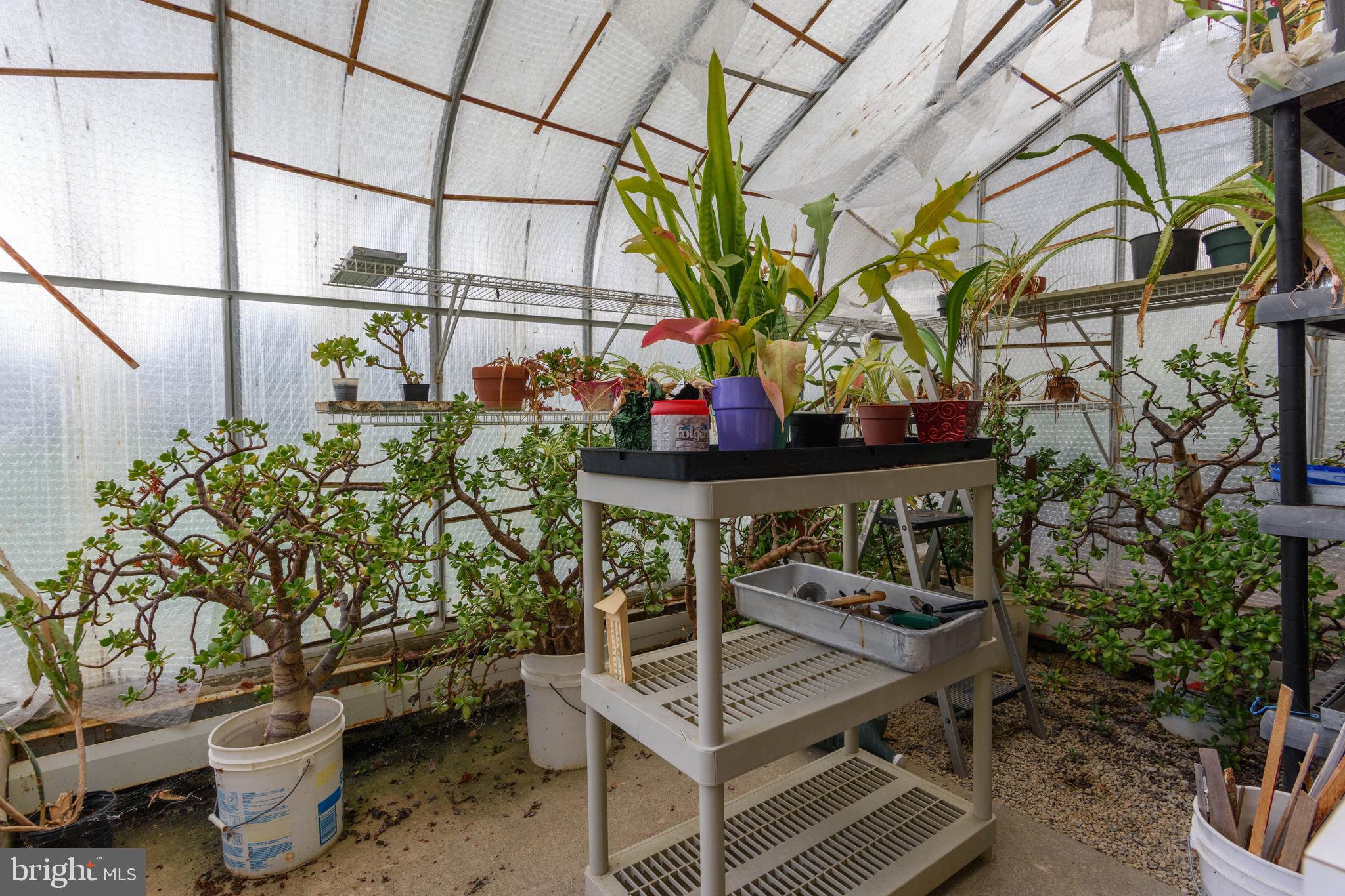 CHAMBERS HILL - Residential