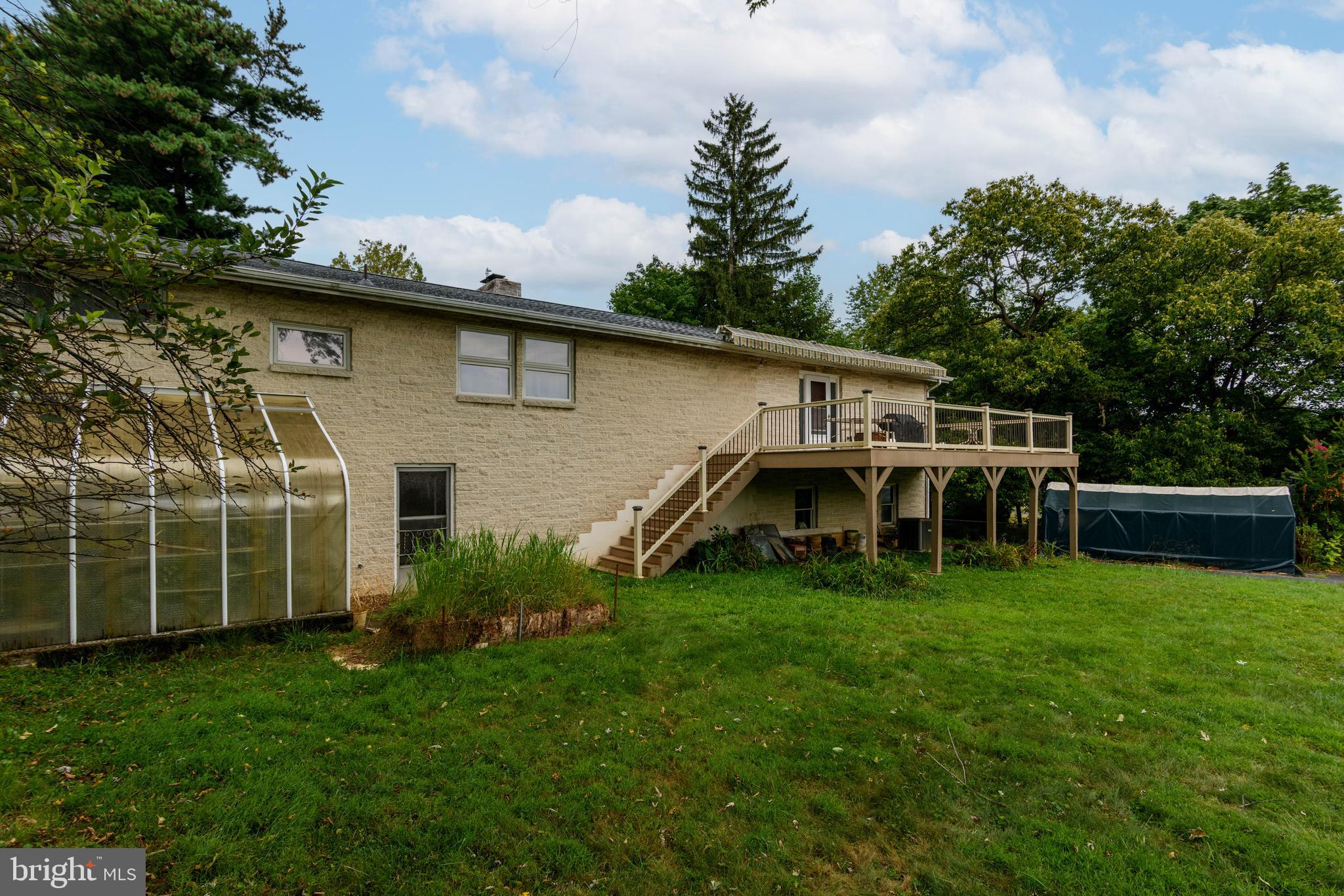 CHAMBERS HILL - Residential