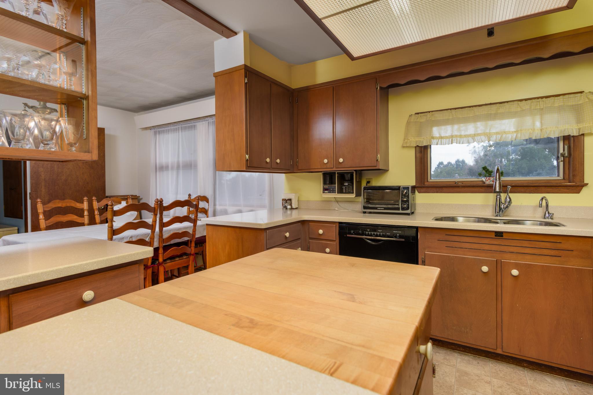 CHAMBERS HILL - Residential