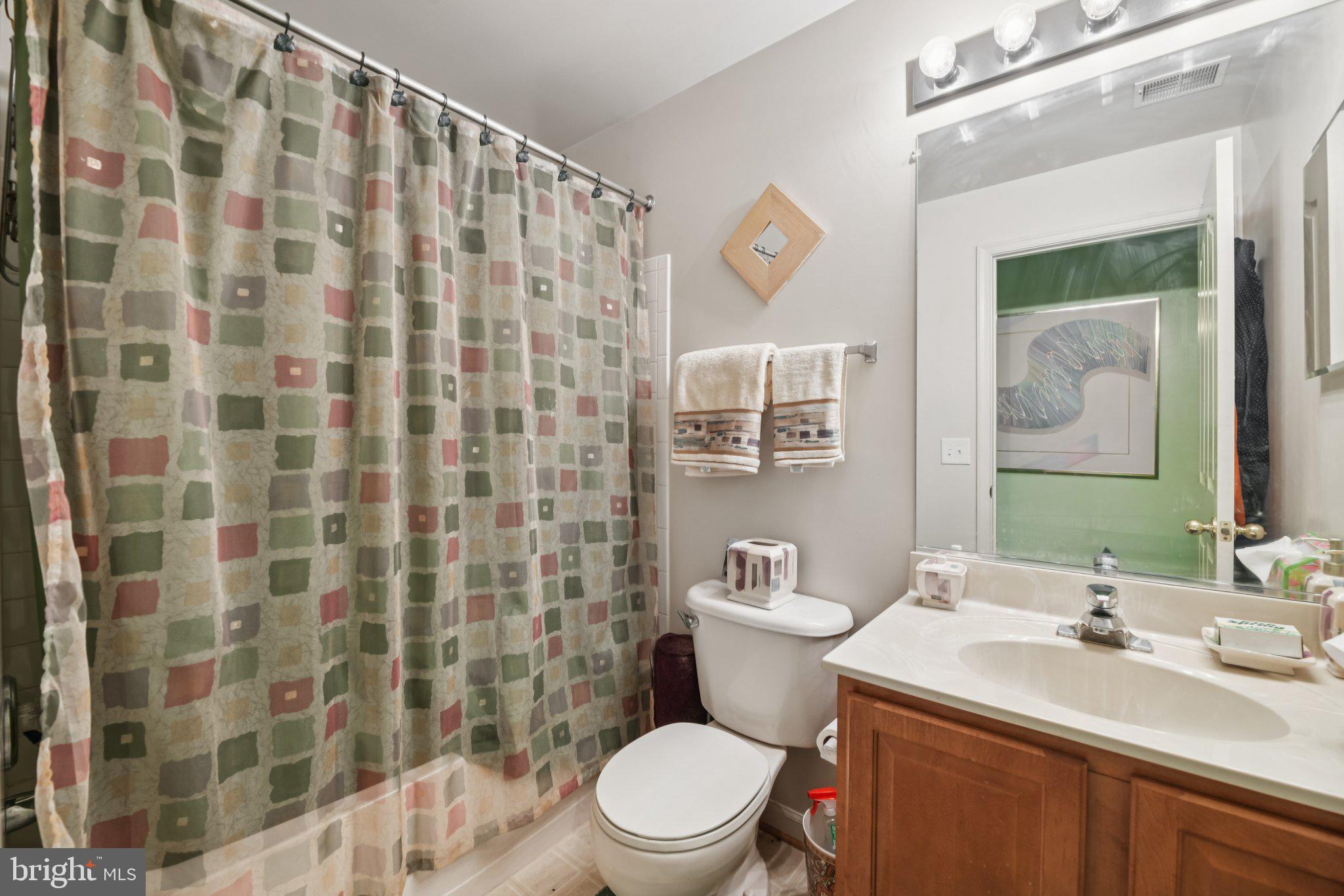 GRAYSTONE AT MARLBOROUGH - Residential