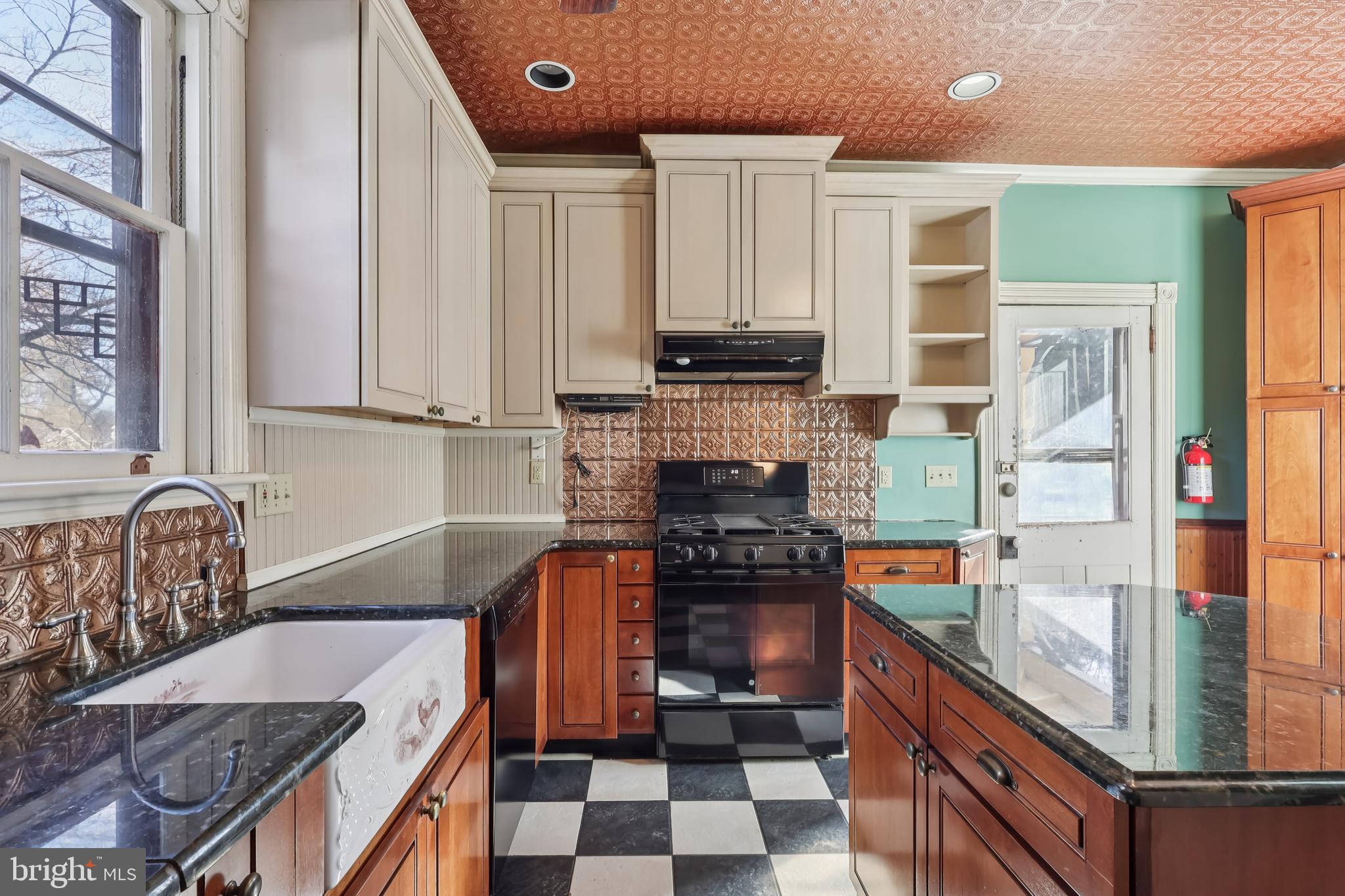 CARRIAGE PARK - Residential