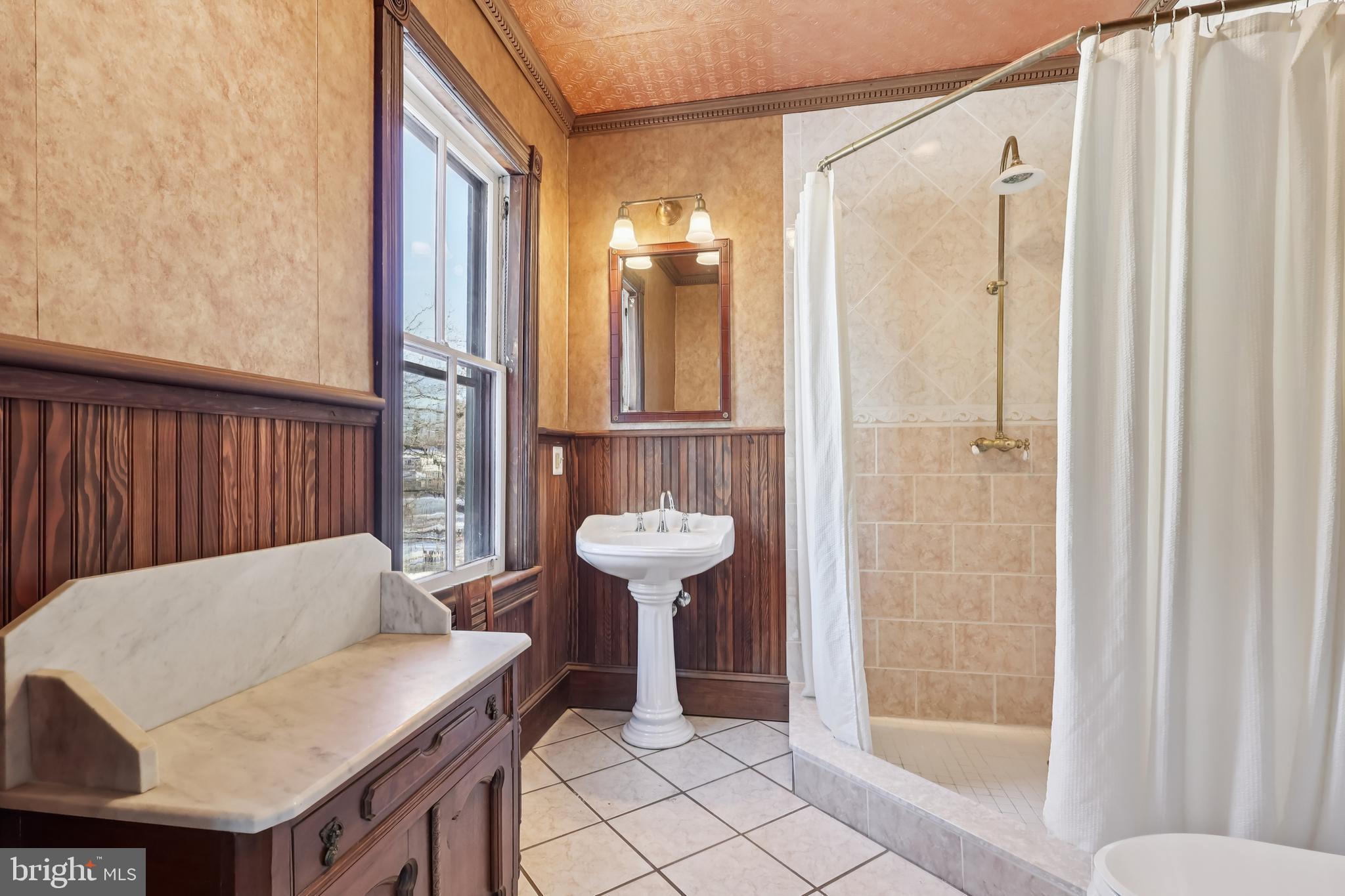 CARRIAGE PARK - Residential