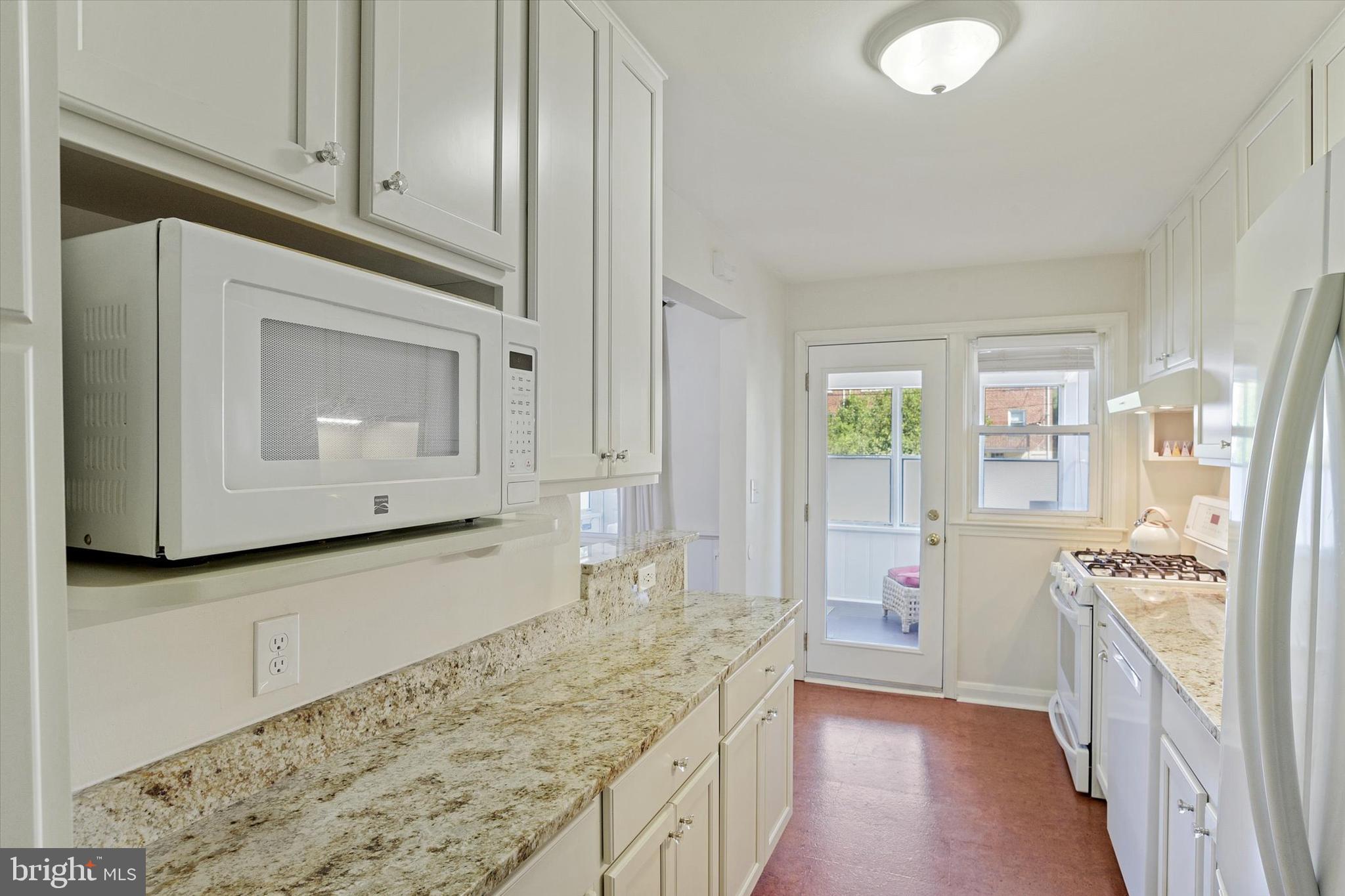WESTGATE - Residential