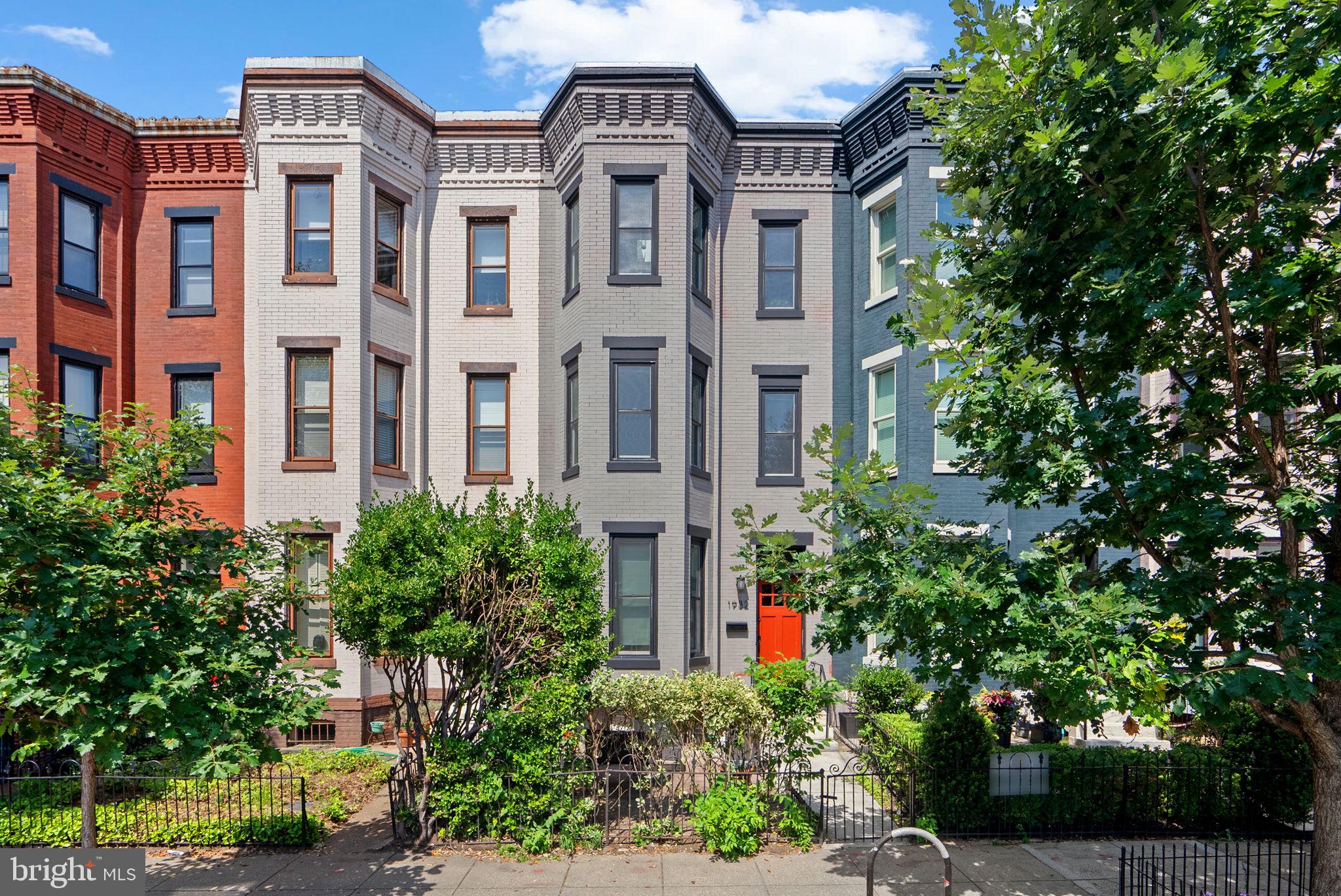 1932 15TH STREET NW 2