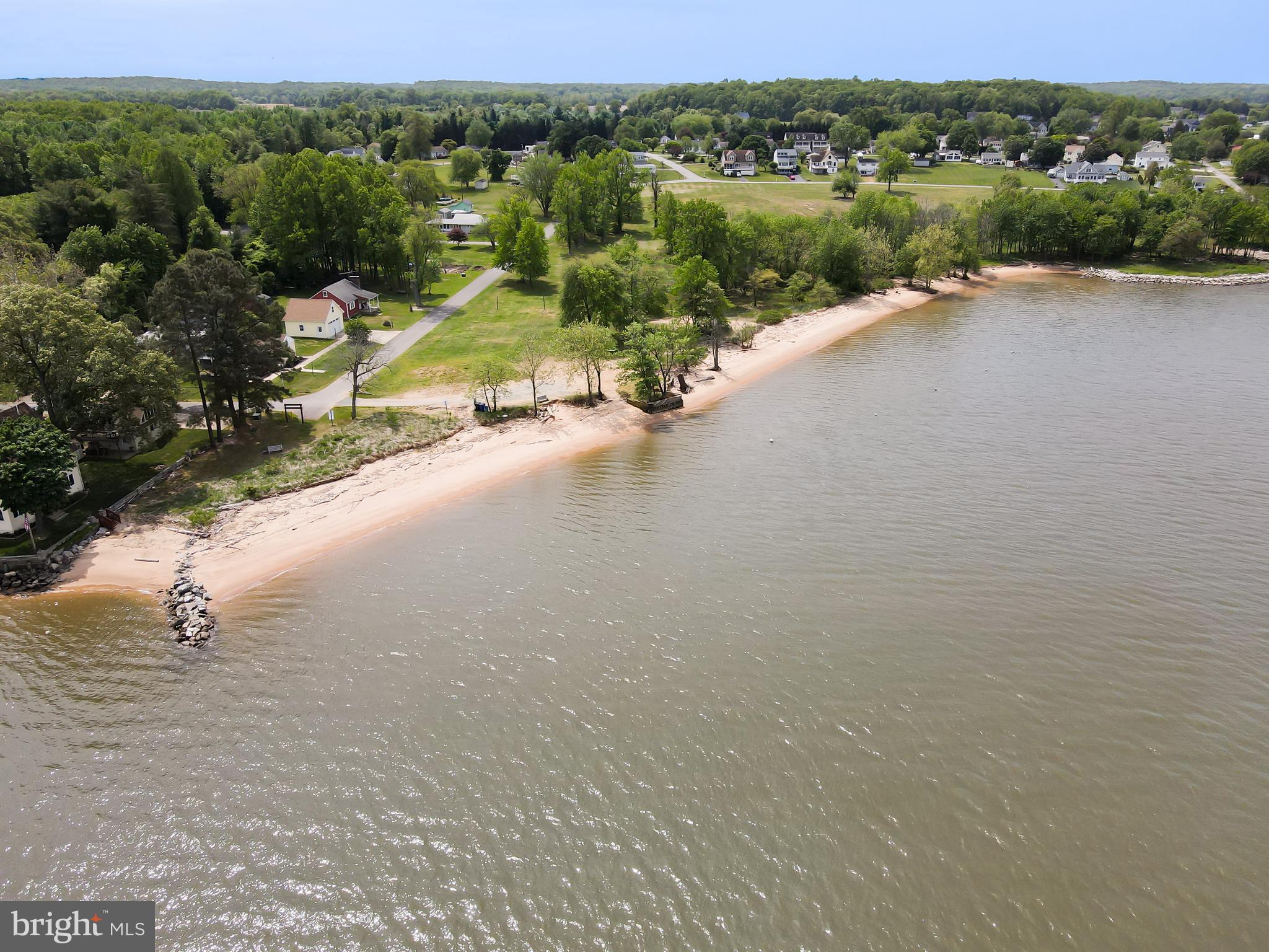 WEST VIEW SHORES - Residential