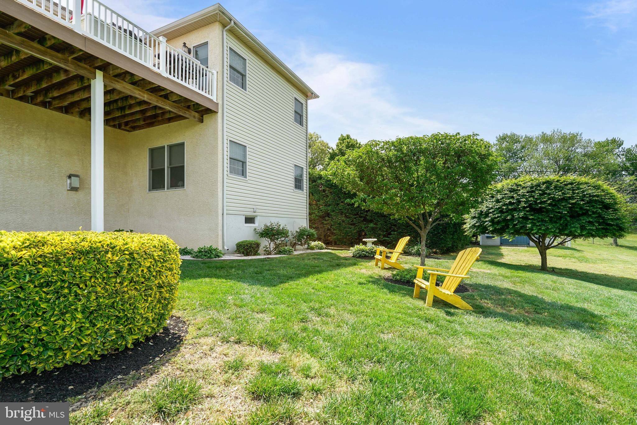 WEST VIEW SHORES - Residential