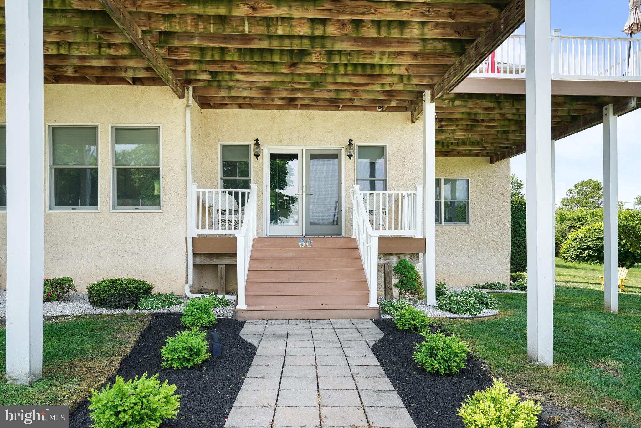 WEST VIEW SHORES - Residential