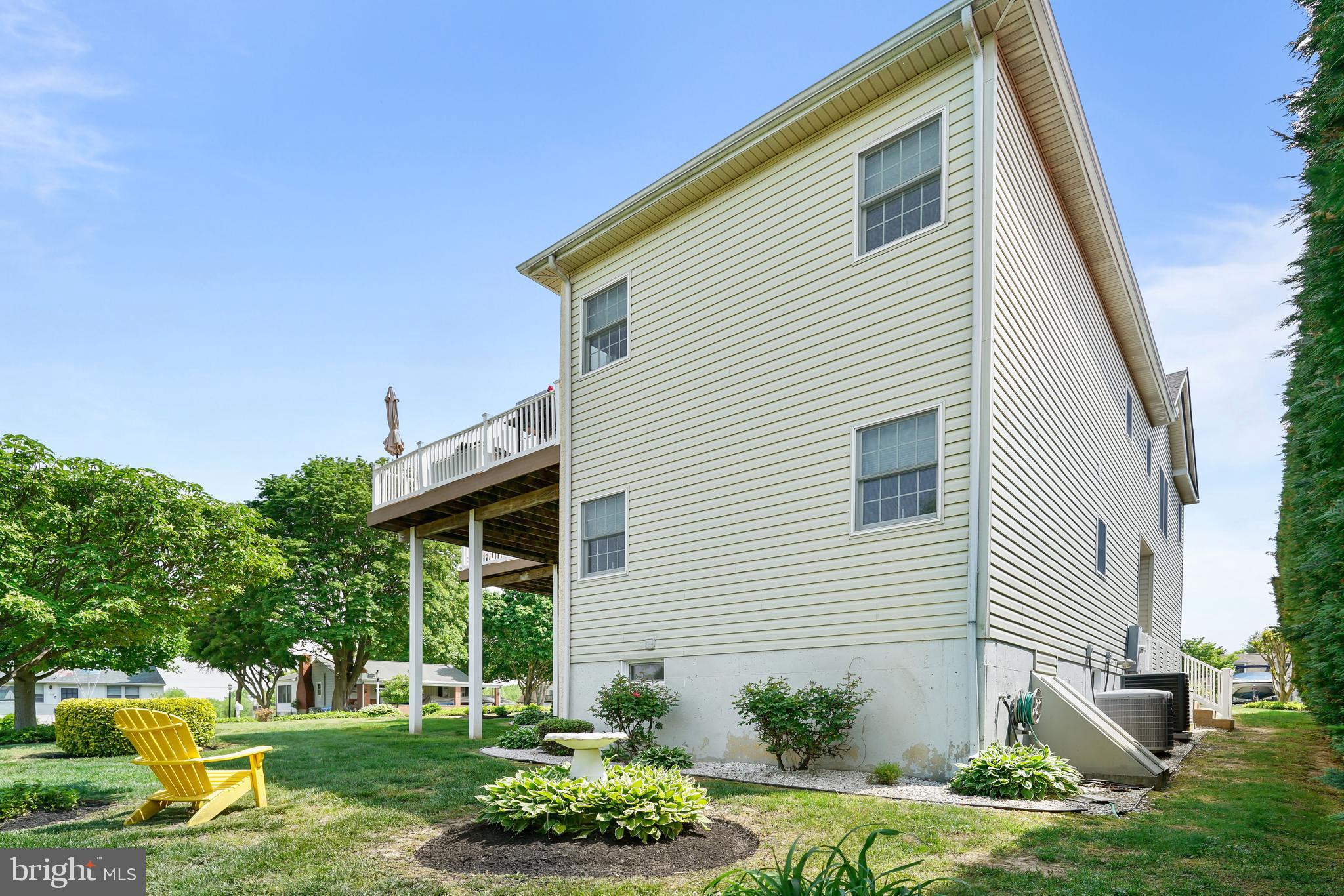 WEST VIEW SHORES - Residential