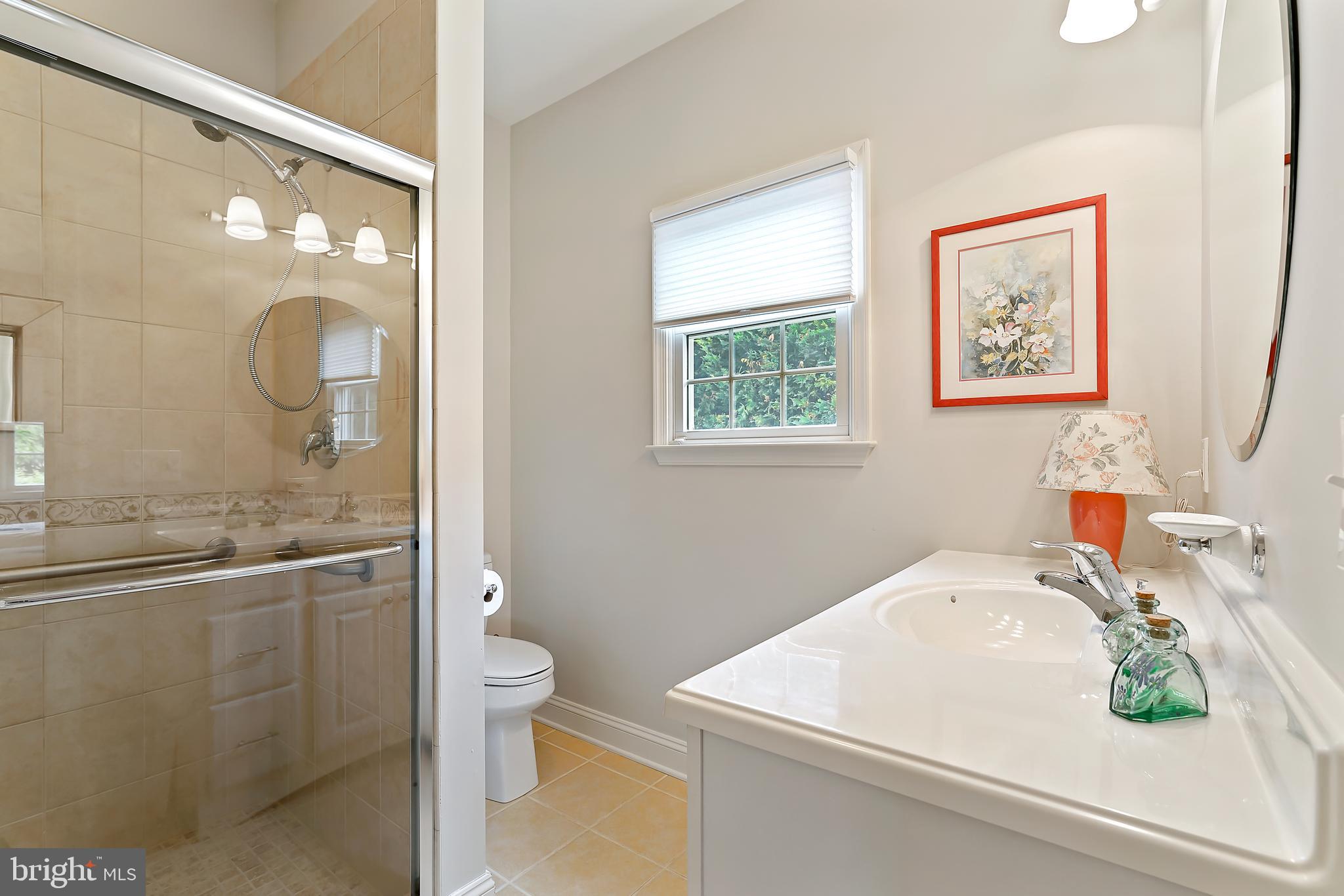 WEST VIEW SHORES - Residential