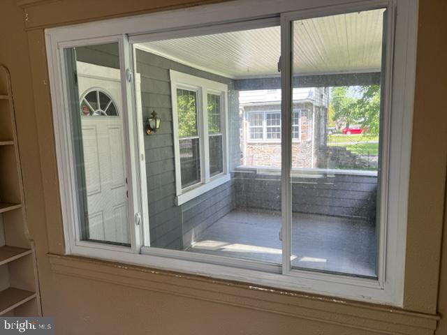 WINDSOR  MILL - Residential