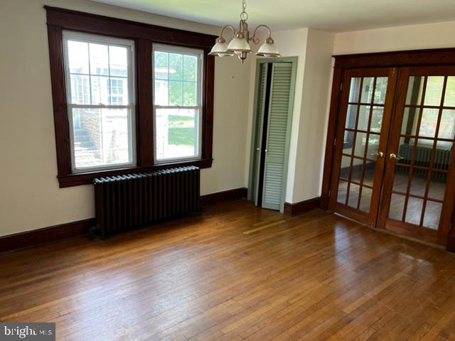 WINDSOR  MILL - Residential