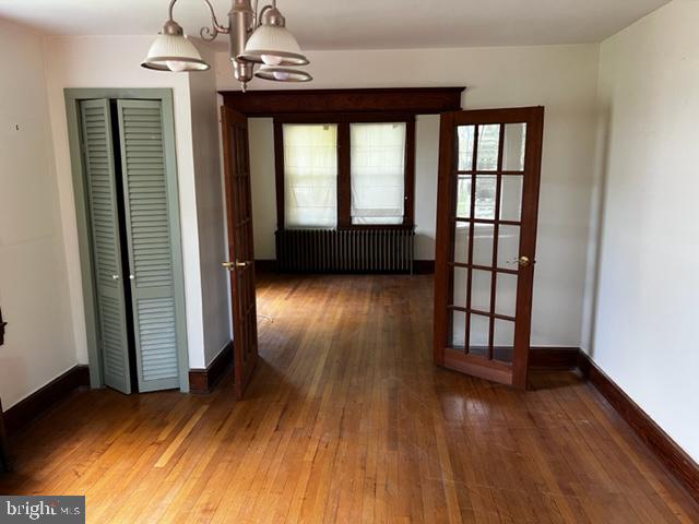 WINDSOR  MILL - Residential