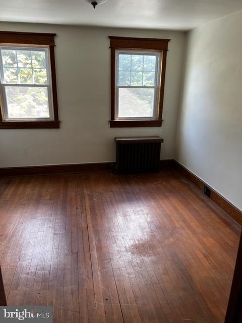 WINDSOR  MILL - Residential