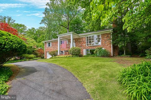 6368 WATERWAY DRIVE FALLS CHURCH VA 22044