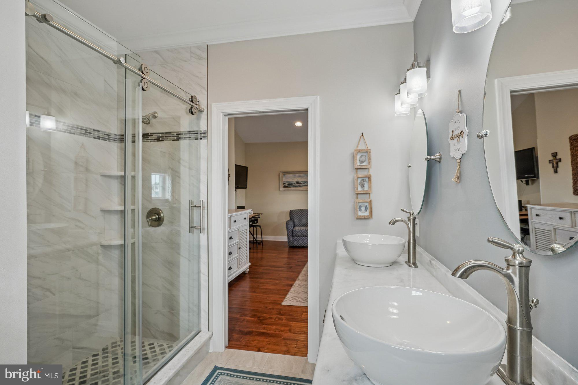 KEEN-WIK - Residential