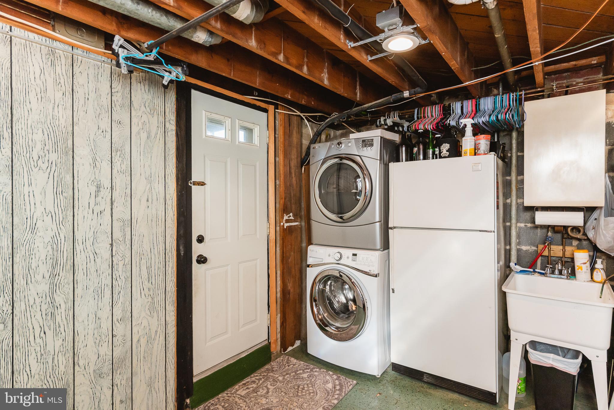 WILTSHIRE - Residential