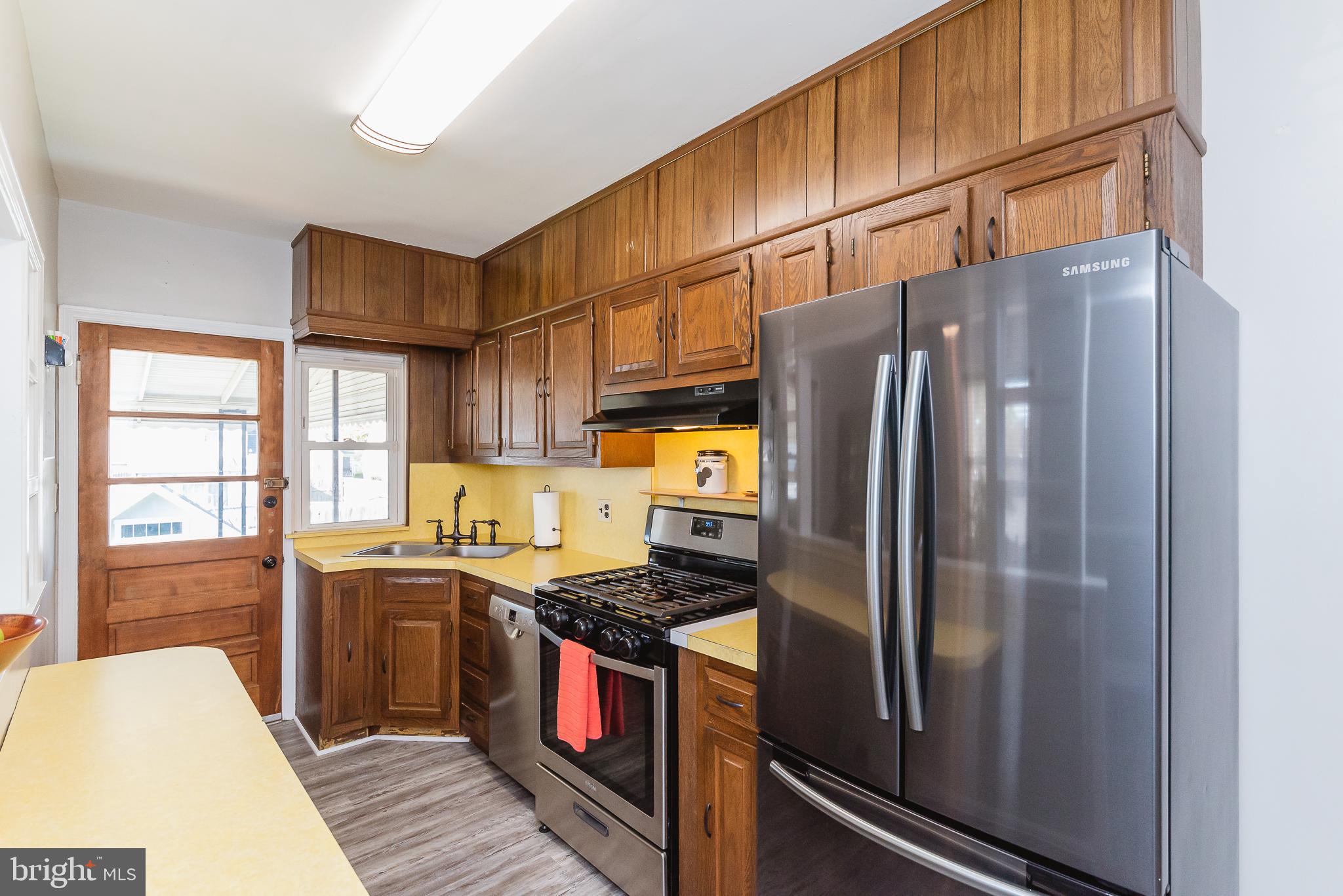 WILTSHIRE - Residential