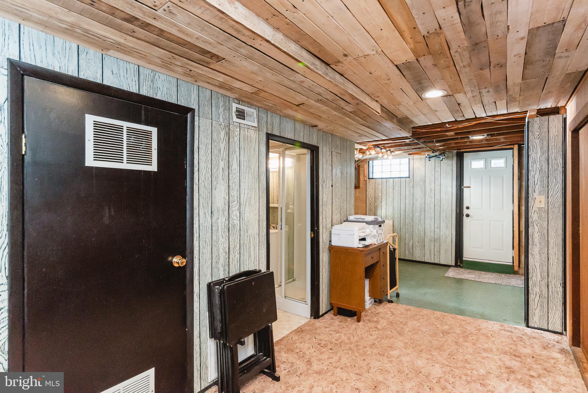 WILTSHIRE - Residential