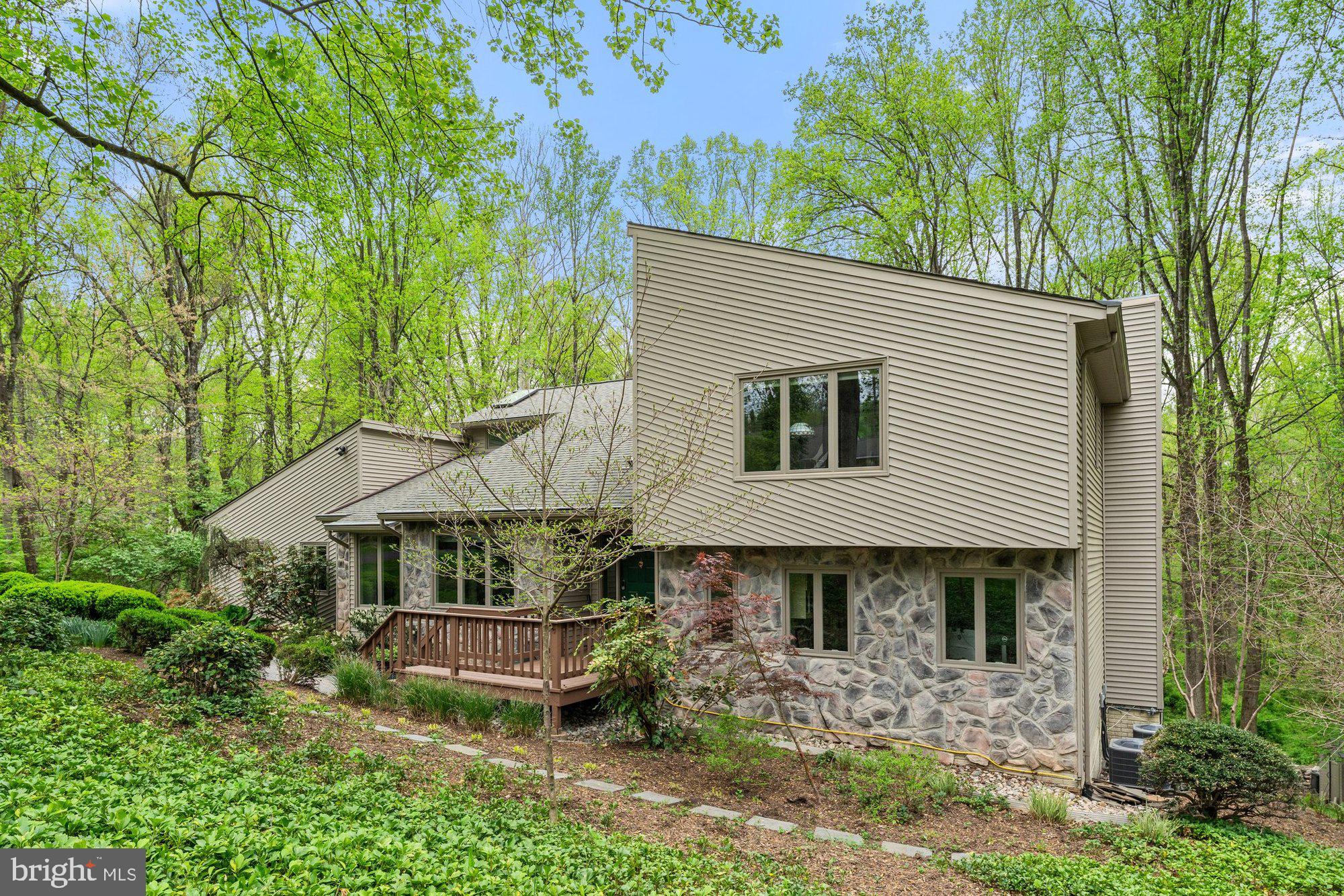 ABBEY GLEN - Residential